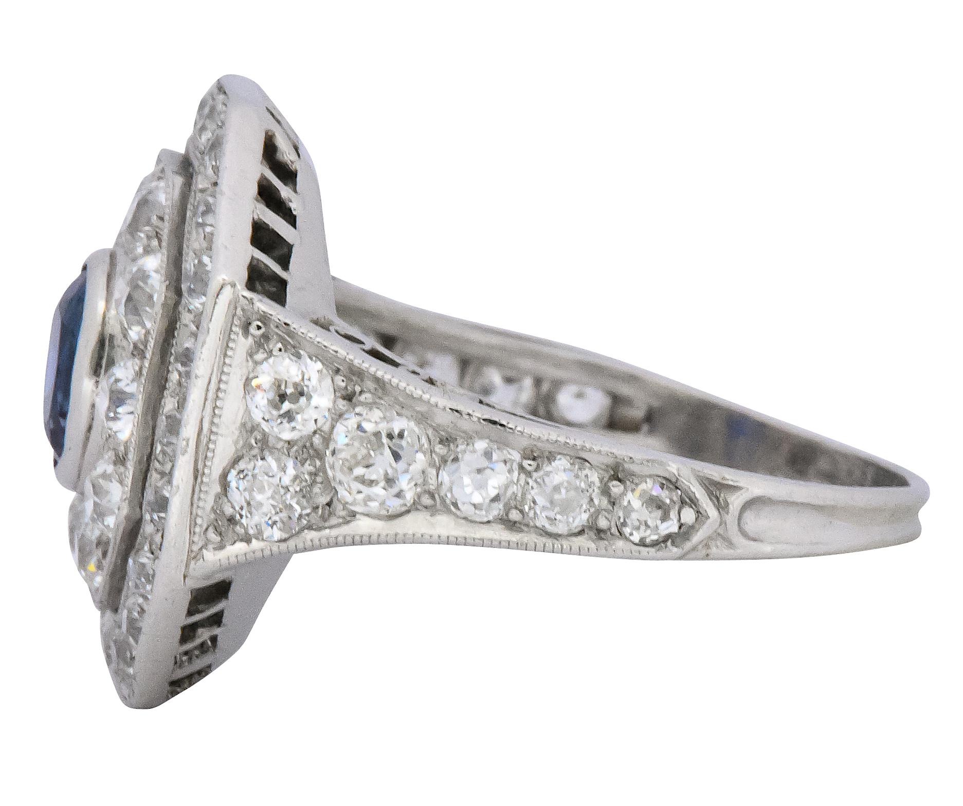 Women's or Men's Art Deco 3.50 Carats No Heat Sapphire European Cut Diamond Platinum Halo Ring