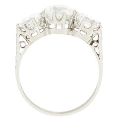 Art Deco 3.50ct Diamond Three Stone Ring, c.1920s