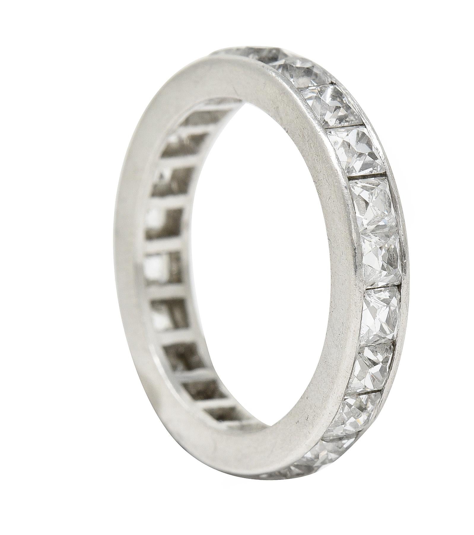 Women's or Men's Art Deco 3.52 CTW French Cut Diamond Platinum Band Vintage Wedding Ring For Sale