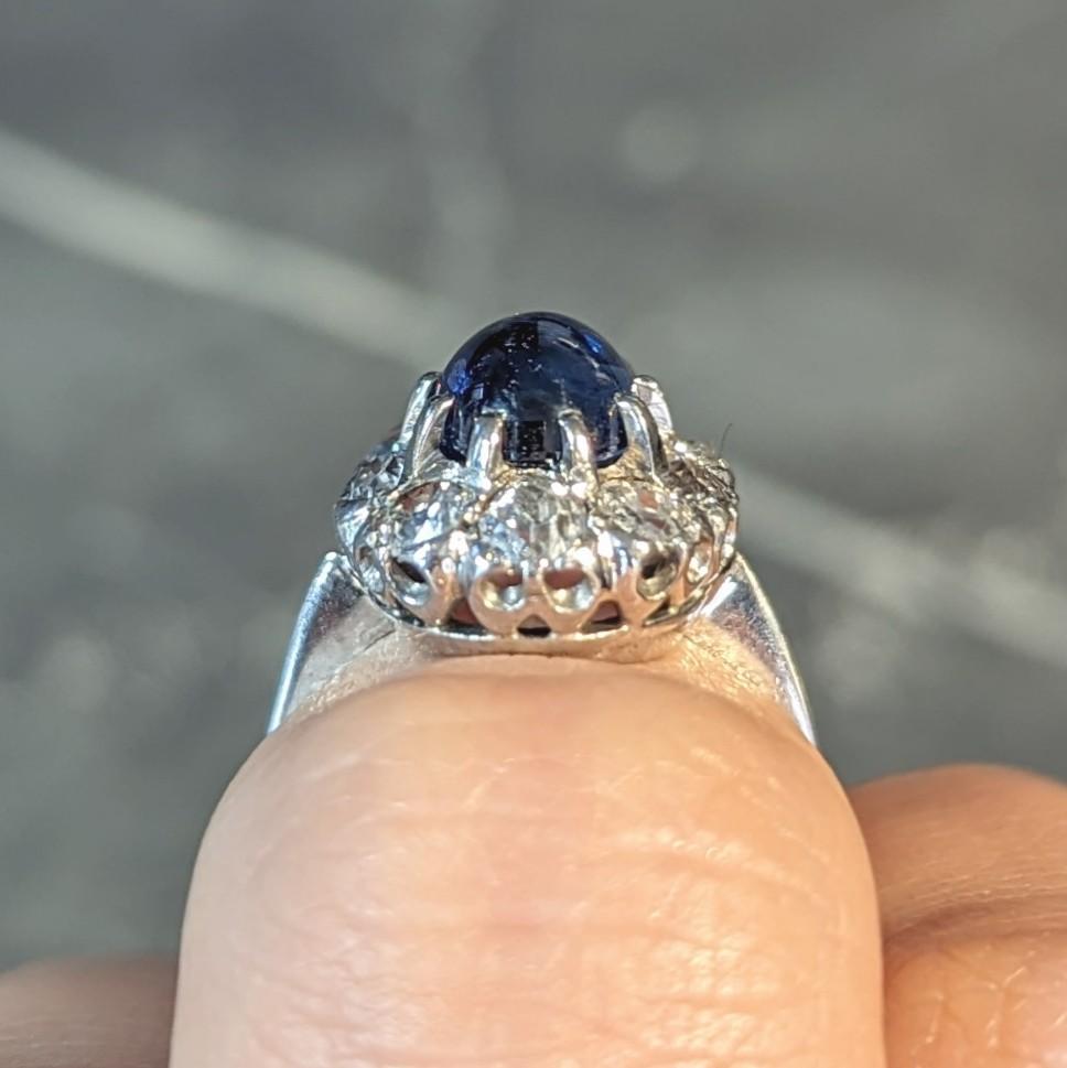 Art Deco 3.52 CTW Sapphire Cabochon Diamond 18 Karat White Gold Halo Ring For Sale 8