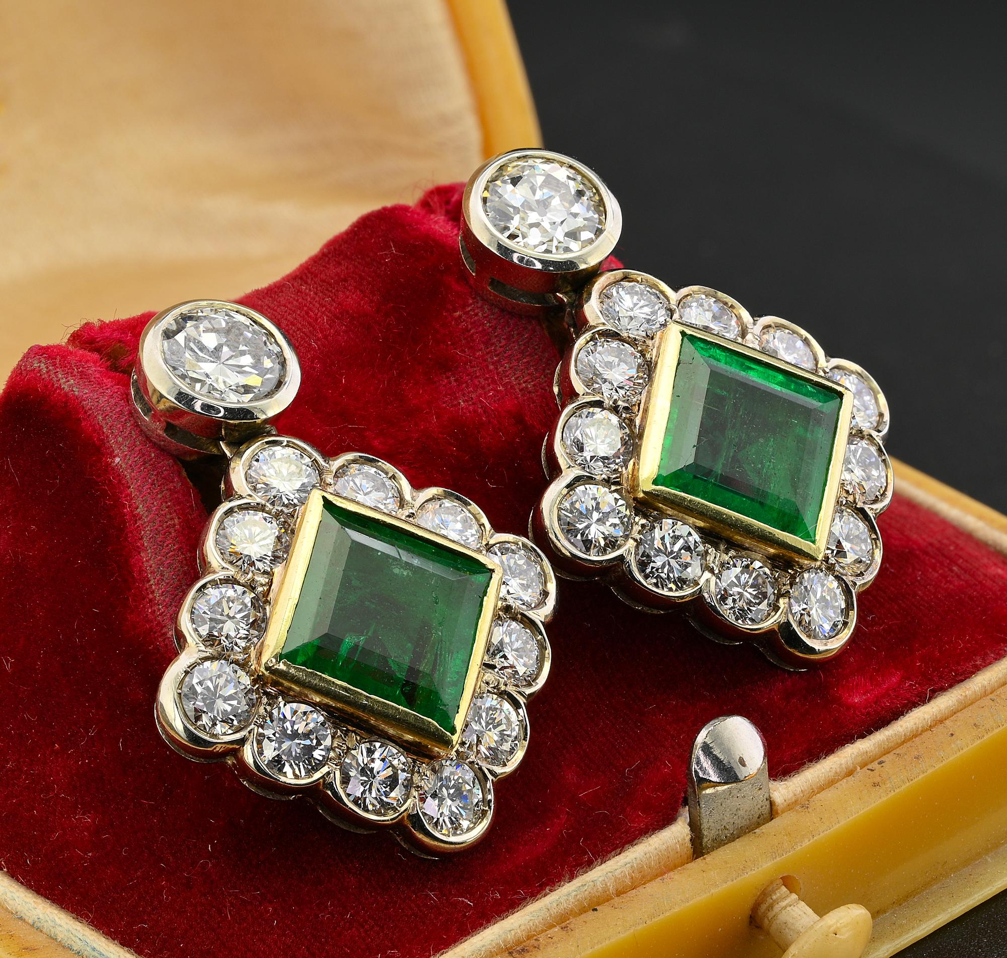 Art Deco 3.54 Ct Colombian Emerald 5.75 CT Diamond 18 KT Earrings In Good Condition For Sale In Napoli, IT