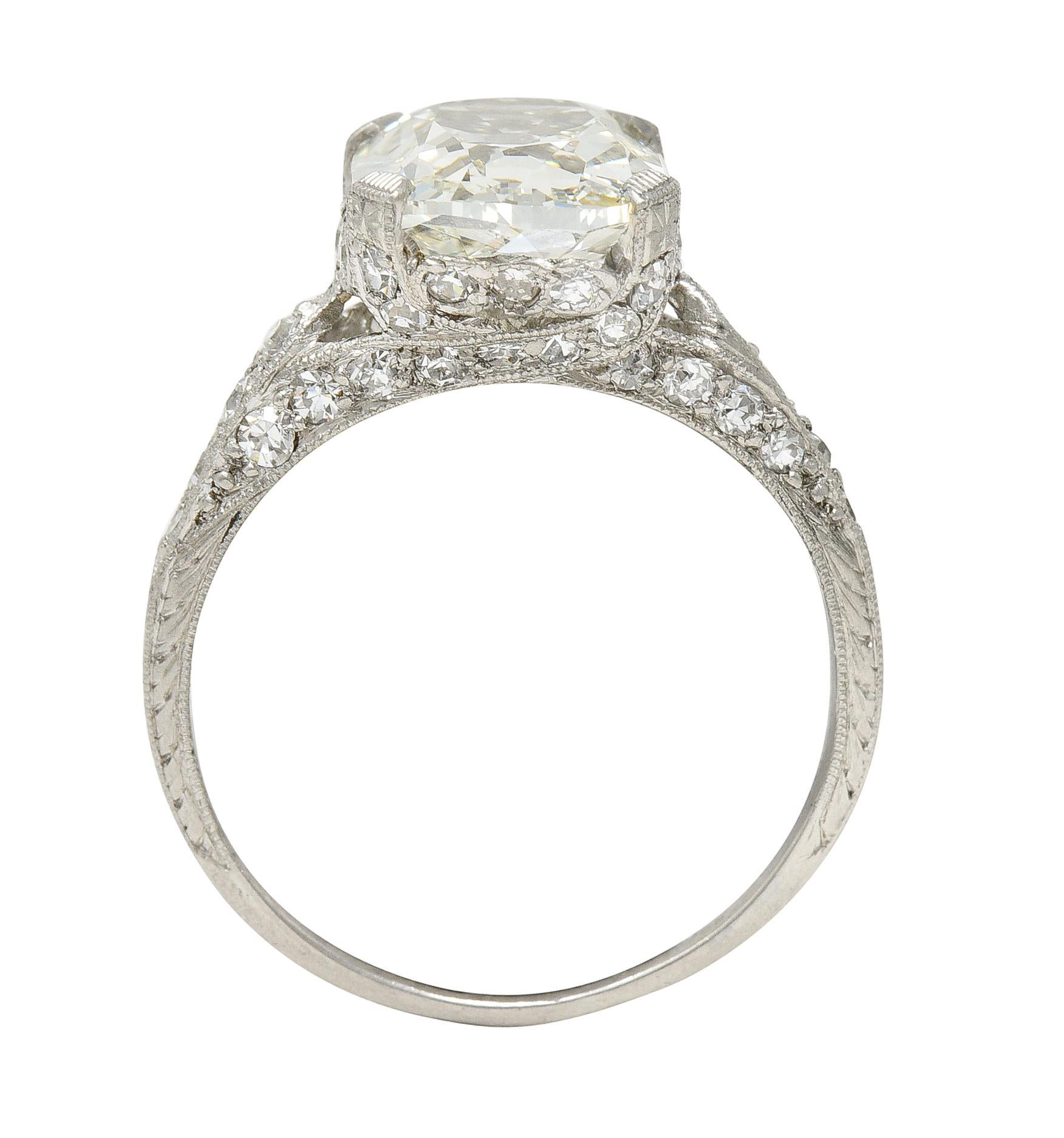 Art Deco 3.59 Carats Old Mine Cut Diamond Platinum Wheat Vintage Engagement Ring 5