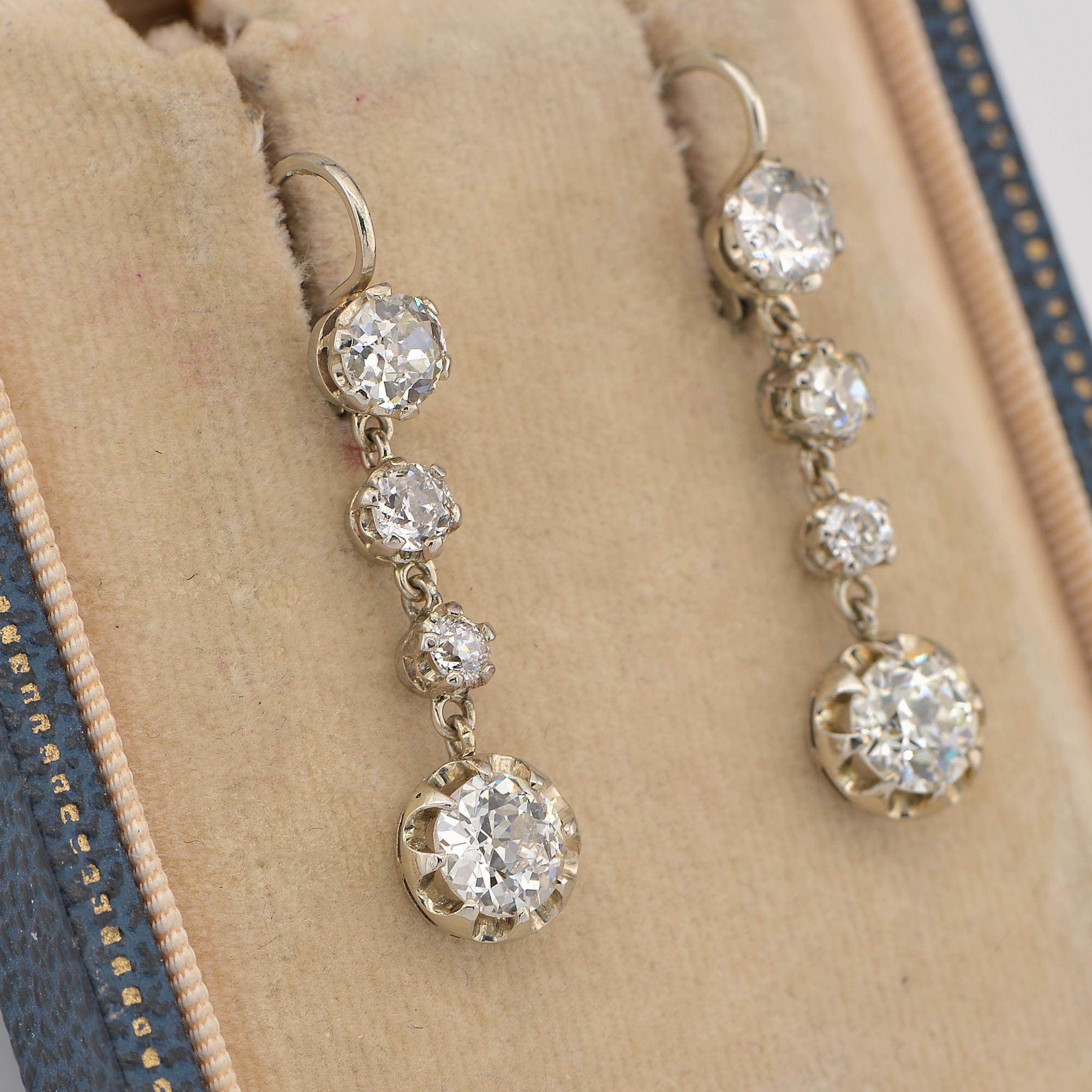 Art Deco 3,60 Karat Diamant-Tropfen-Ohrringe im Zustand „Gut“ im Angebot in Napoli, IT