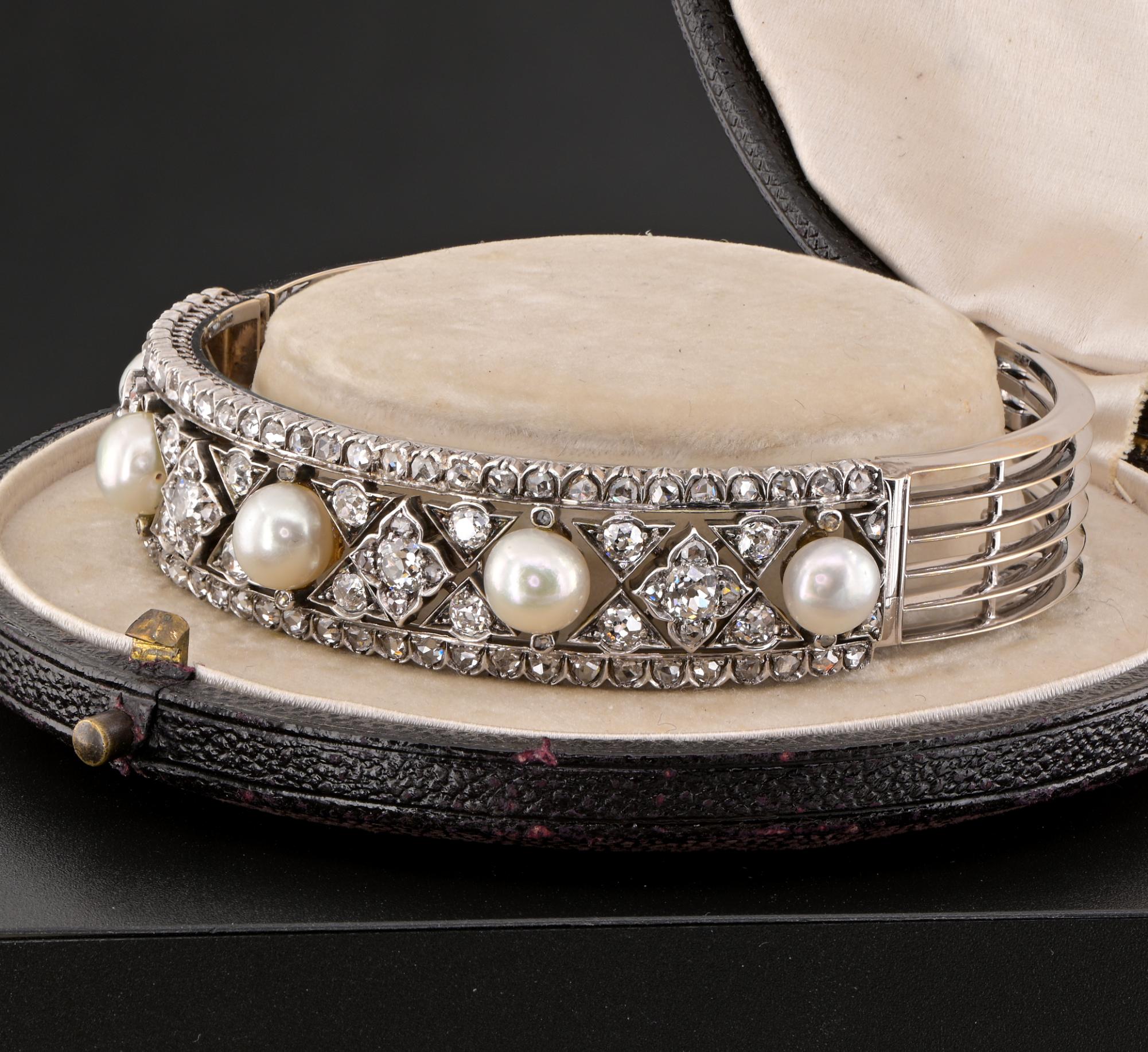 Art Deco  3.60 Ct Diamond Natural Pearl Rare Bangle 18 Kt For Sale 5