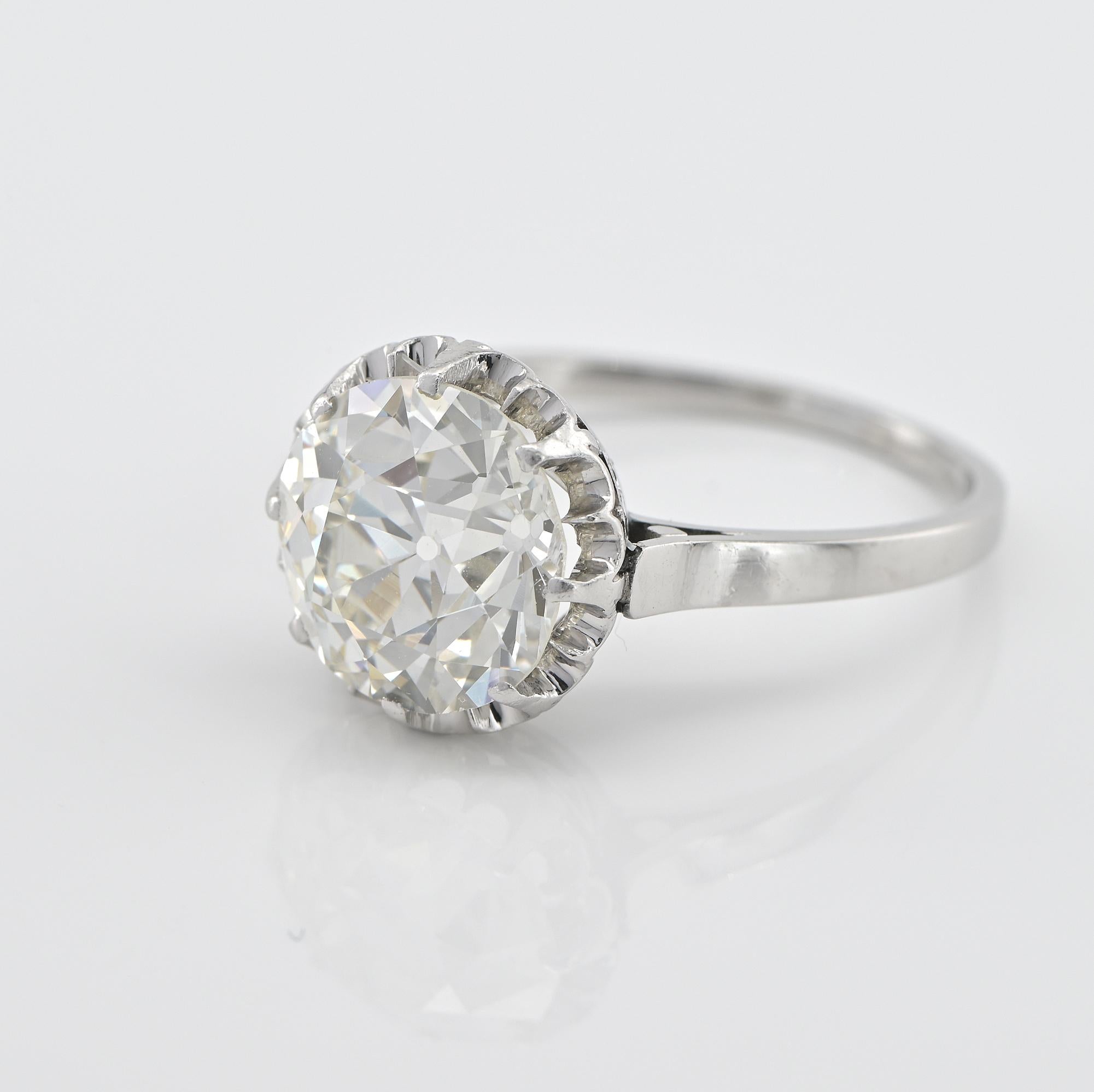 Women's or Men's Art Deco 3.60 Ct Old European Diamond Solitaire Platinum Ring For Sale