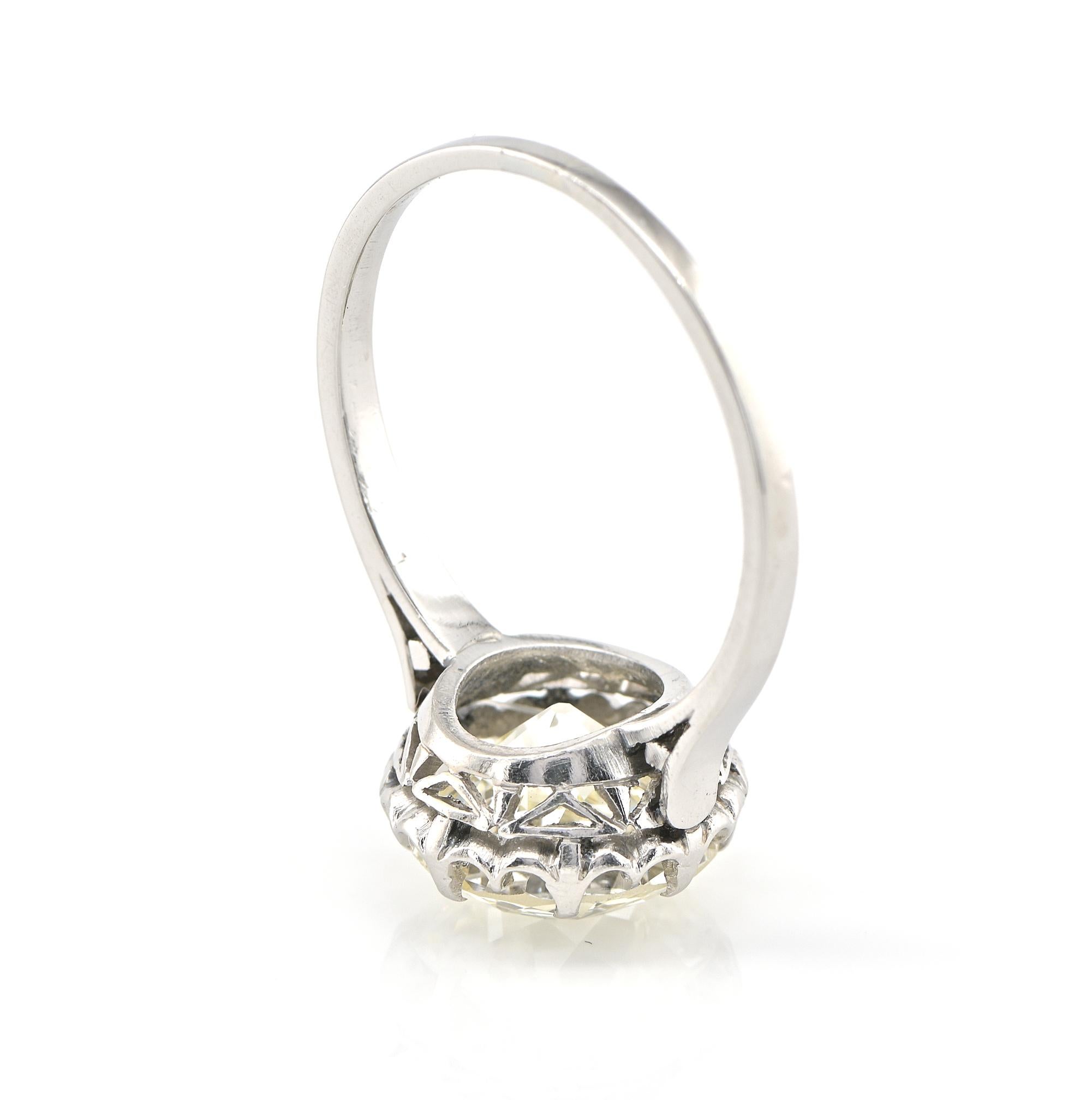 Art Deco 3.60 Ct Old European Diamond Solitaire Platinum Ring For Sale 2