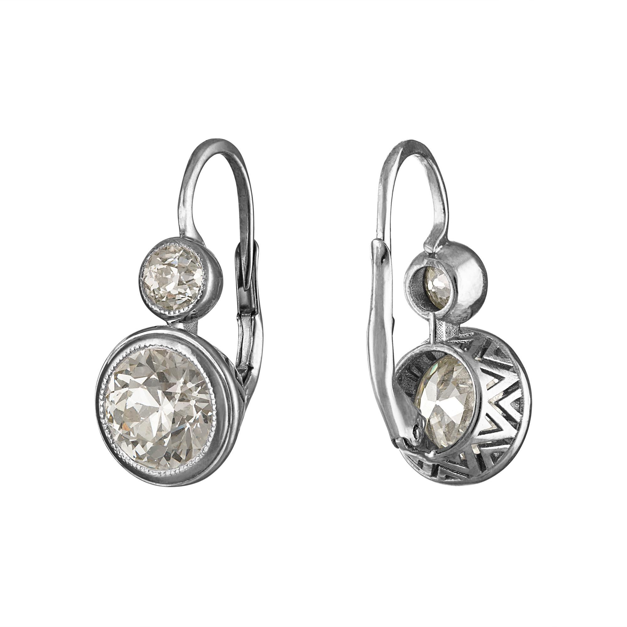 Art Deco GIA 4,66 Karat Diamant-Tropfen-Ohrringe aus Platin mit alteuropäischem Schliff und Platin 14K Damen im Angebot
