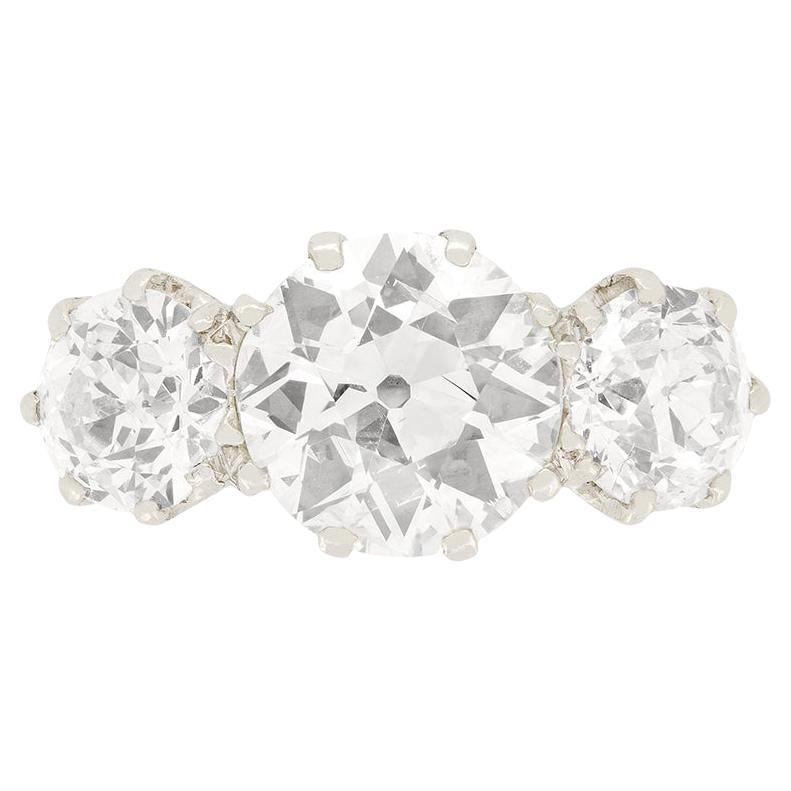 Art Deco 3.70ct Diamond Three Stone Ring, c.1920s For Sale