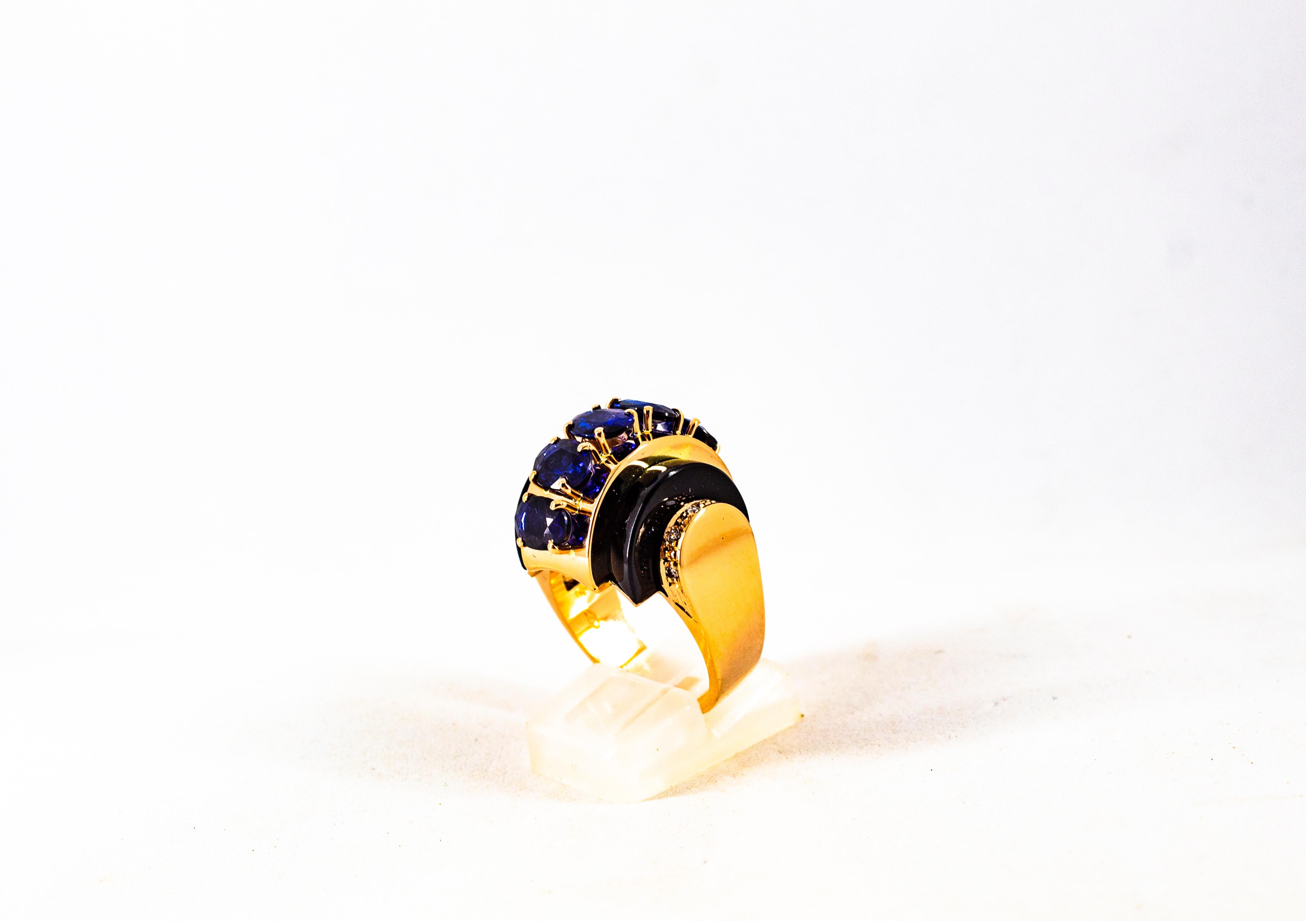 Art Deco Style 3.75 Carat White Diamond Blue Sapphire Onyx Yellow Gold Ring In New Condition In Naples, IT