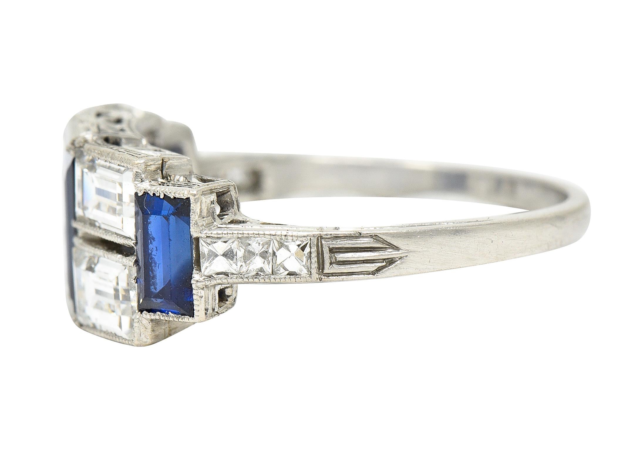 Women's or Men's Art Deco 3.75 Carats Sapphire Diamond Platinum Gemstone Band Ring