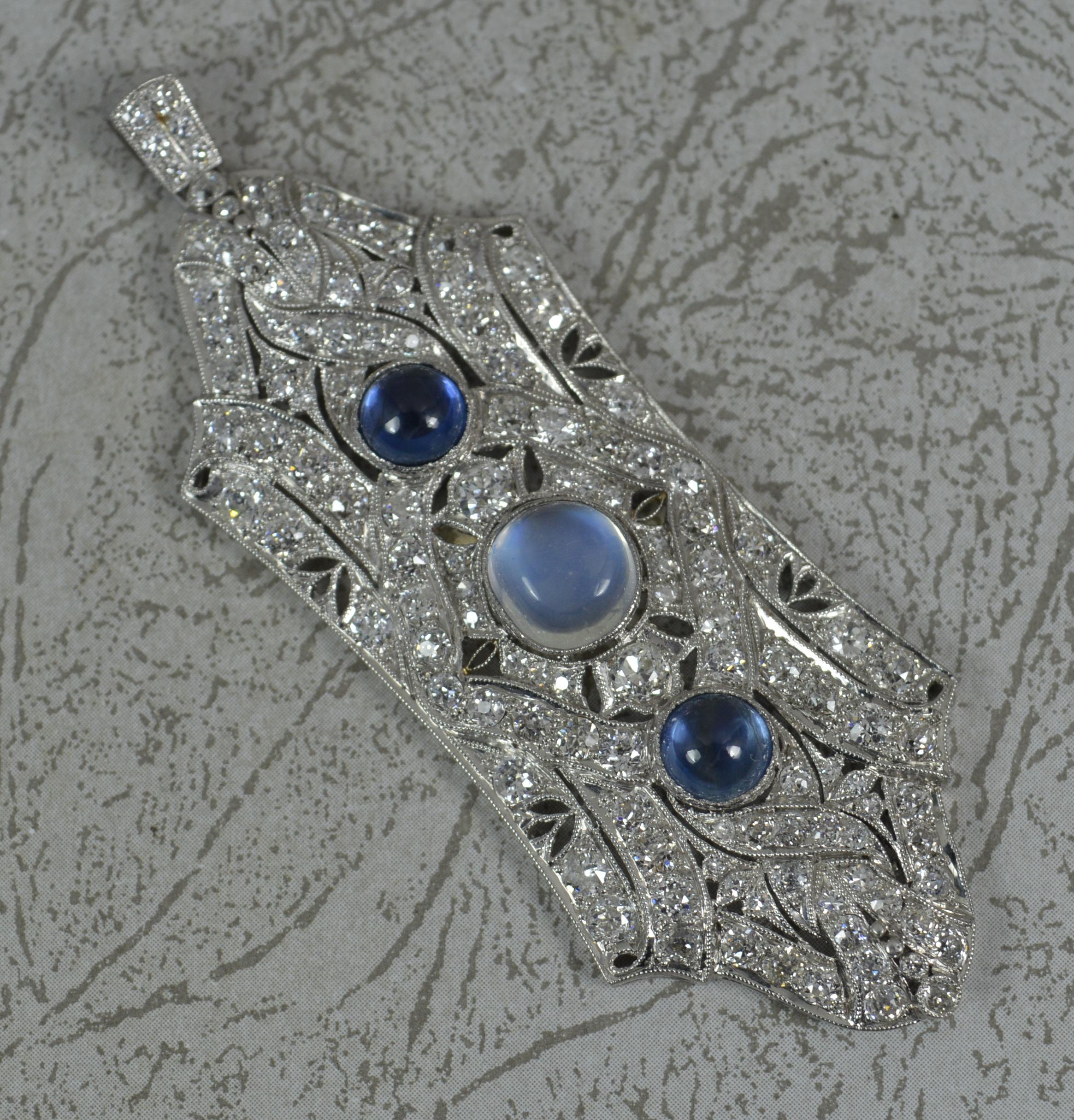 Art Deco 3.75ct Old Cut Diamond Moonstone and Sapphire Cabochon Platinum Pendant For Sale 2