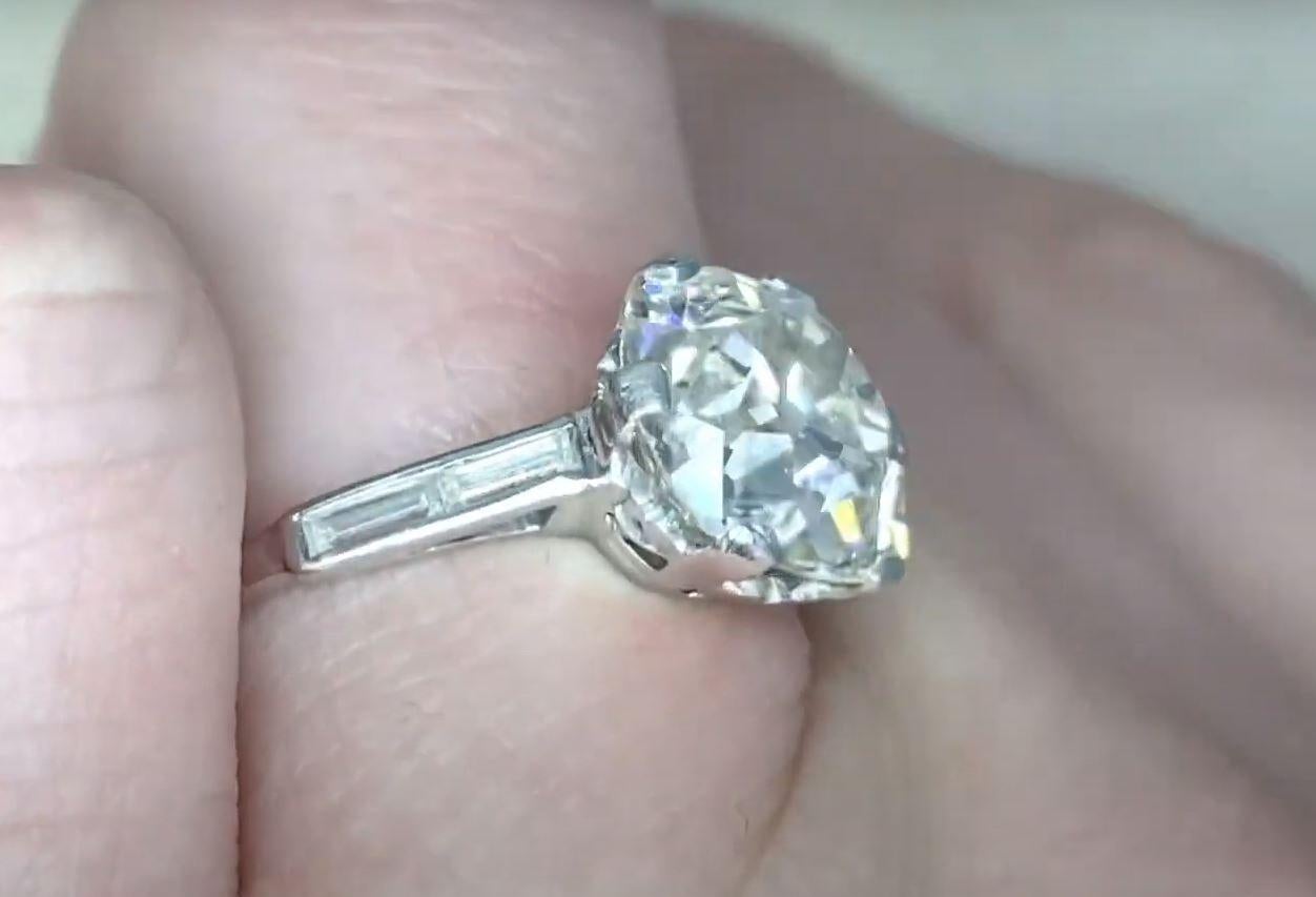Women's Art Deco 3.90 Carat Old Mine Cut Antique Diamond Ring and Baguette Accents For Sale