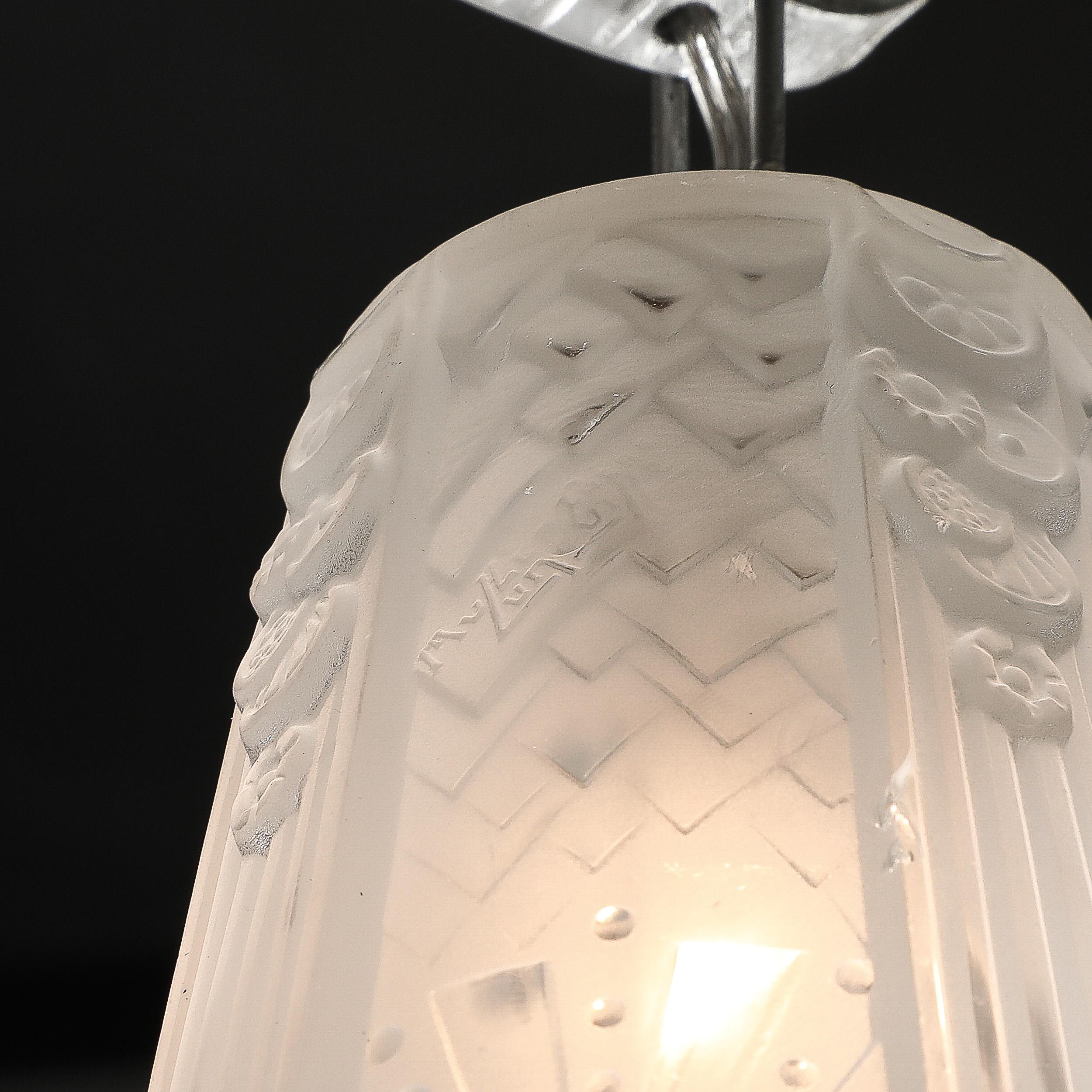 Lampadario Art Deco a 4 bracci in vetro smerigliato e bronzo argentato firmato Muller Frères in vendita 4