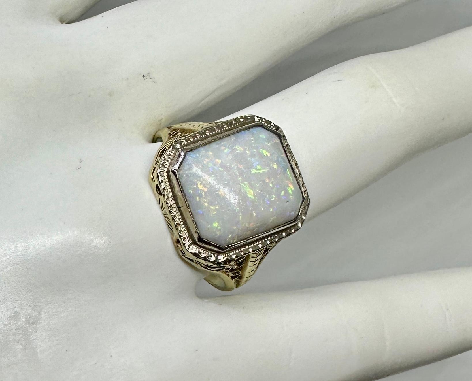 Art Deco 4 Carat Opal Ring 14 Karat Gold Hollywood Regency Antique Filigree For Sale 4