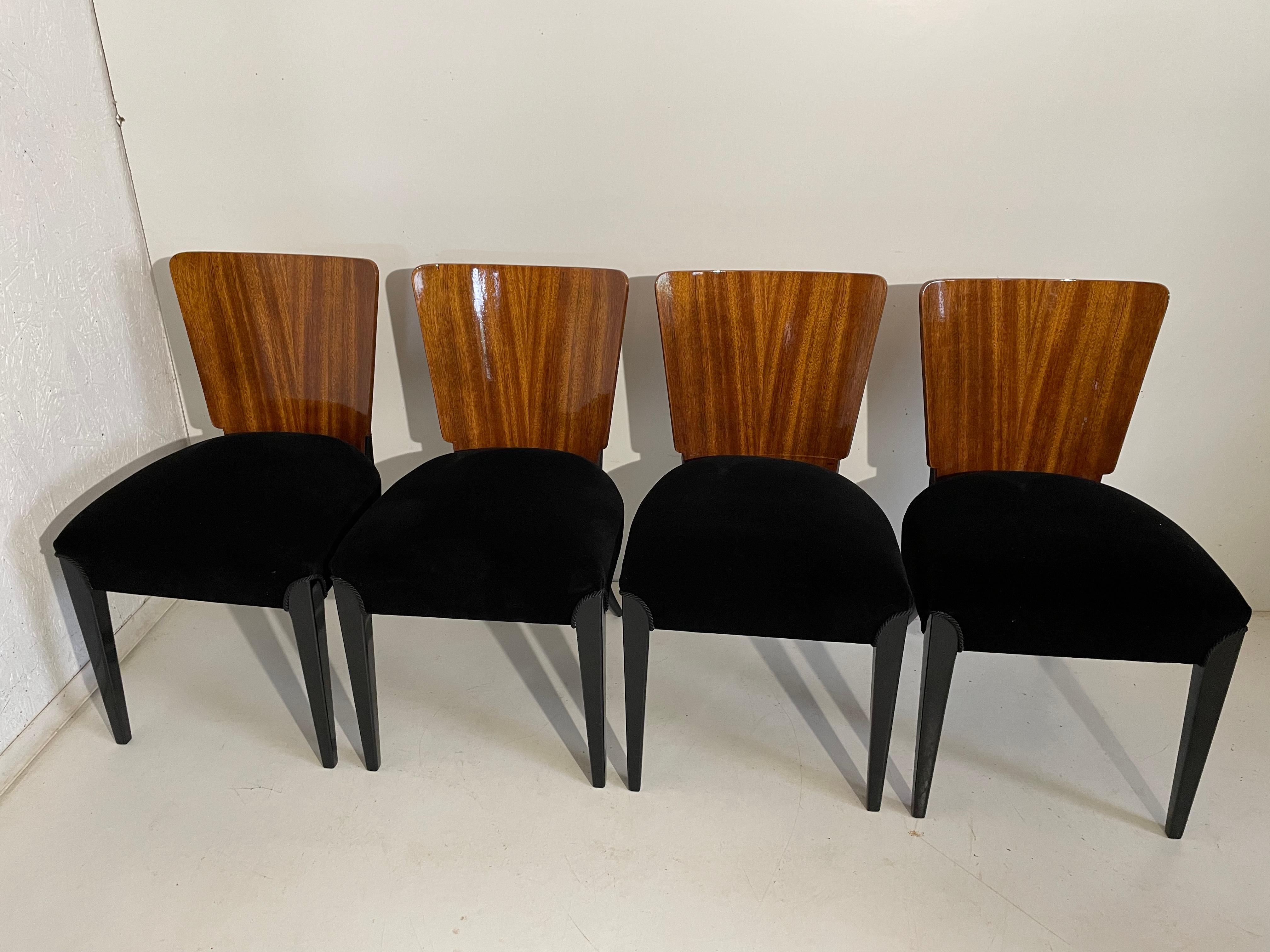 Art déco, 4 Stühle, J. Halabala im Zustand „Gut“ im Angebot in Kraków, Małopolska