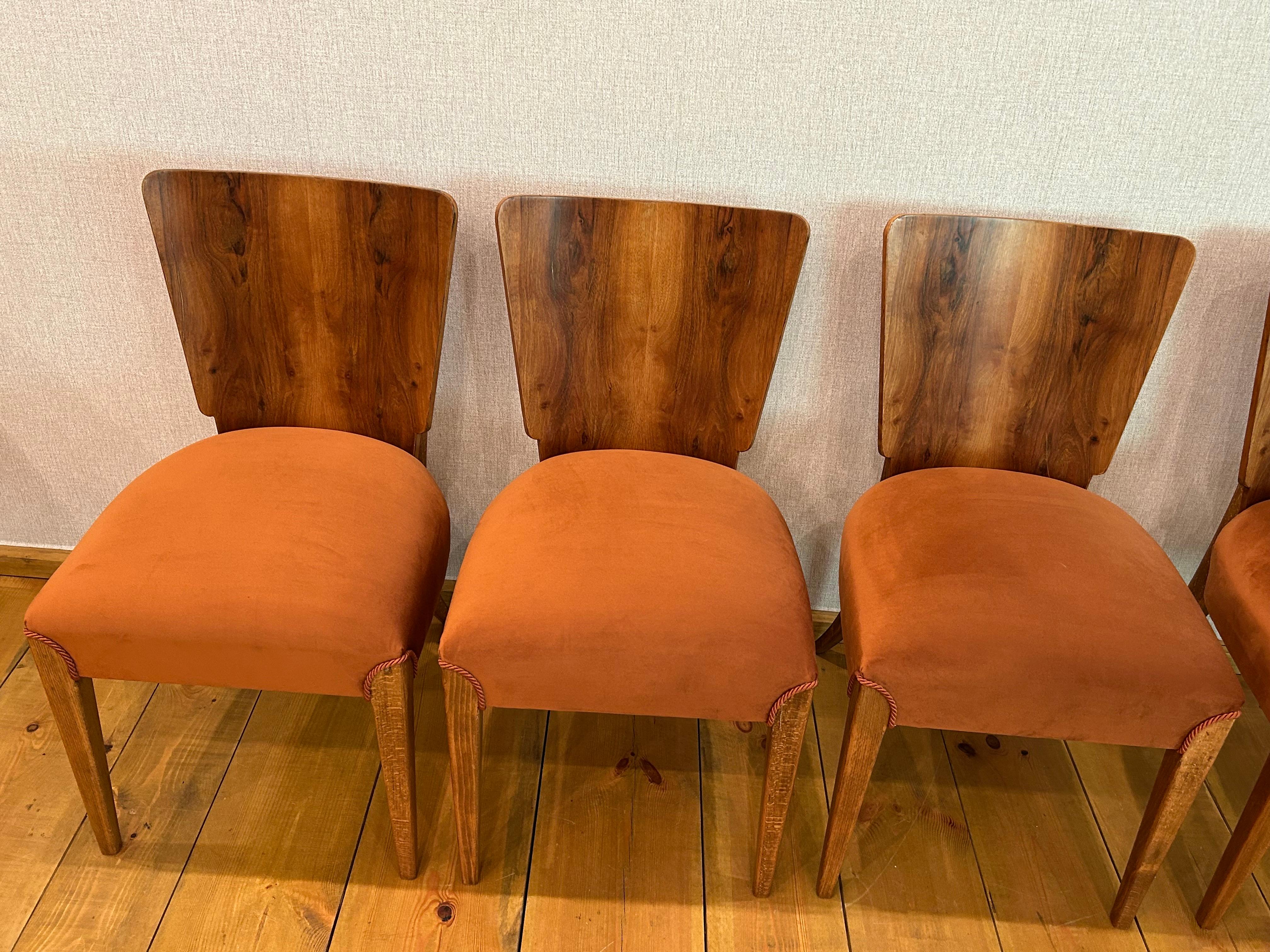 Art Deco 4 Stühle J. Halabala (Tschechisch) im Angebot