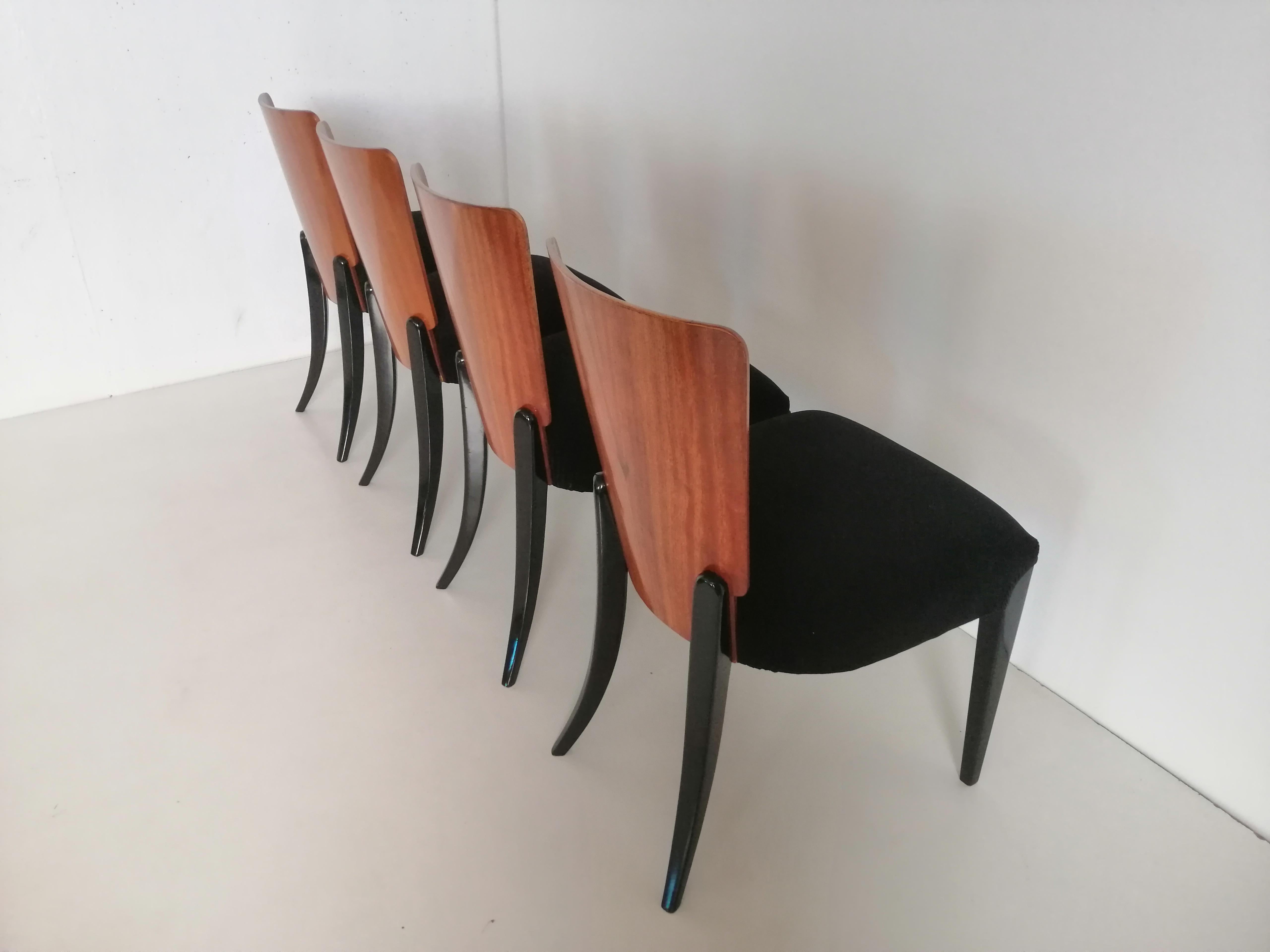 Art Deco 4 Chairs J.Halabala . In Good Condition For Sale In Kraków, Małopolska