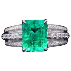 Art Deco 4 CT Certified Natural Emerald and Diamond Engagement Ring in 18K Gold