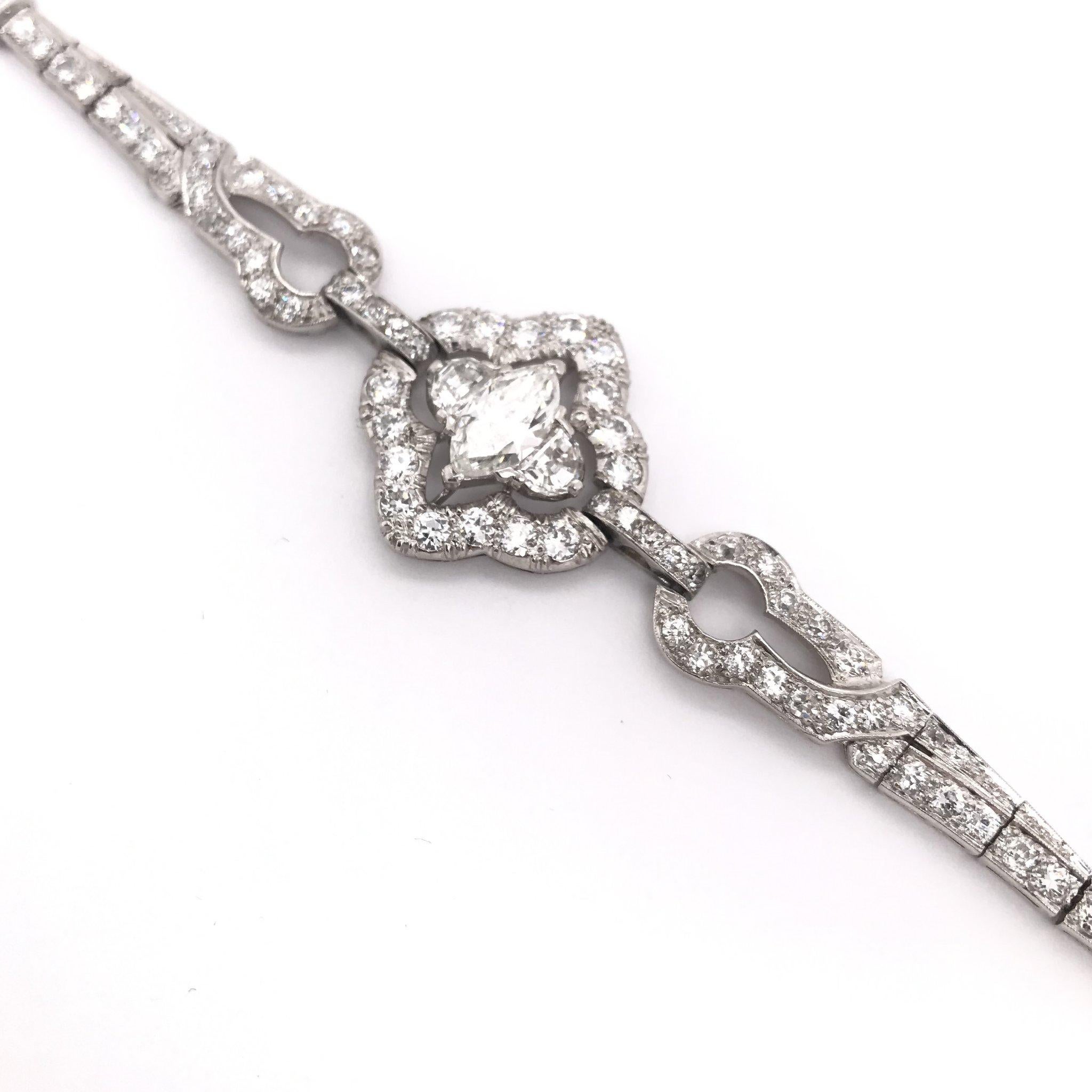 Art Deco 4.0 Carat Marquise Cut Diamond Bracelet In Good Condition In Montgomery, AL