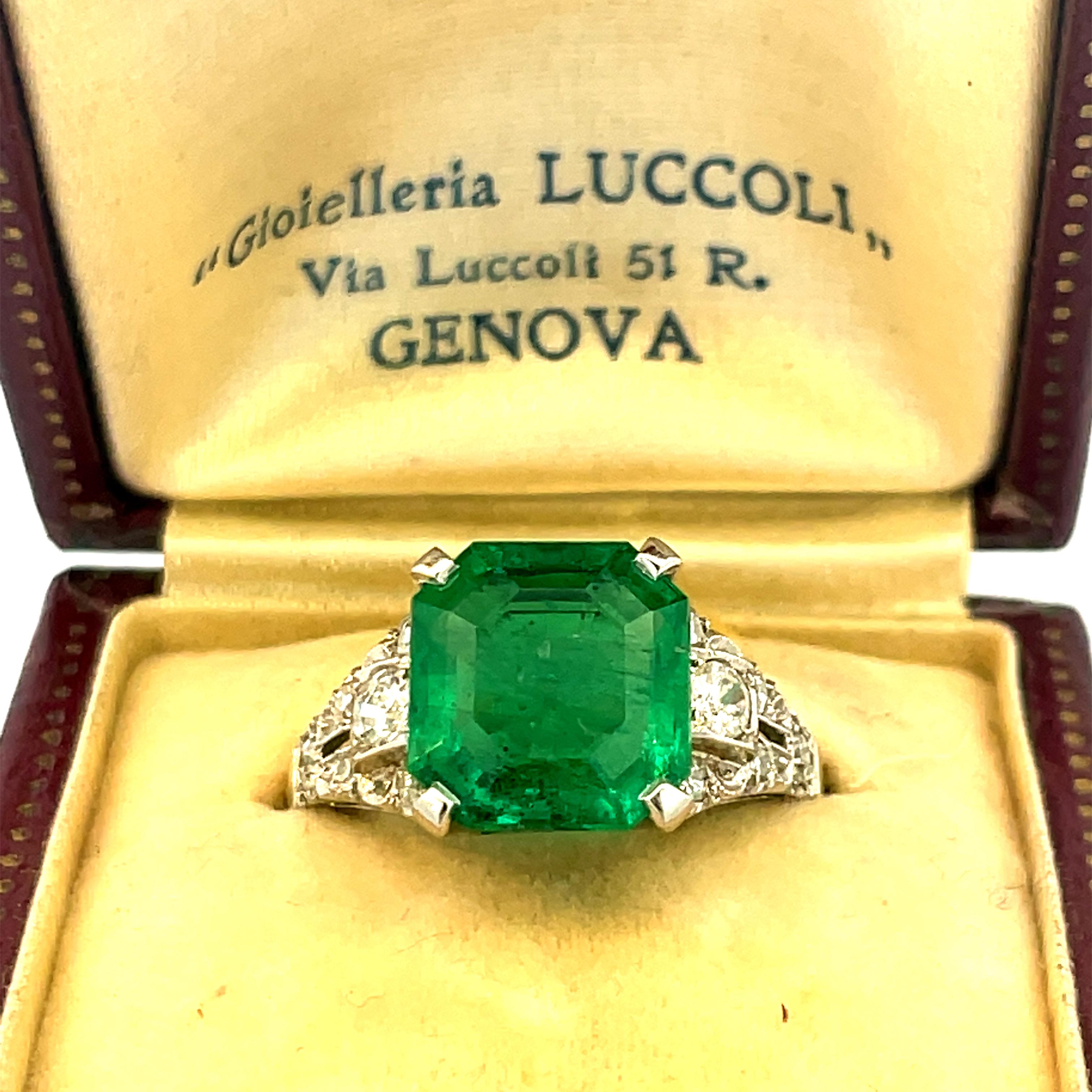 Art Deco 4.03 carats Colombian Emerald Ring Minor Oil Type AGL Certificate For Sale