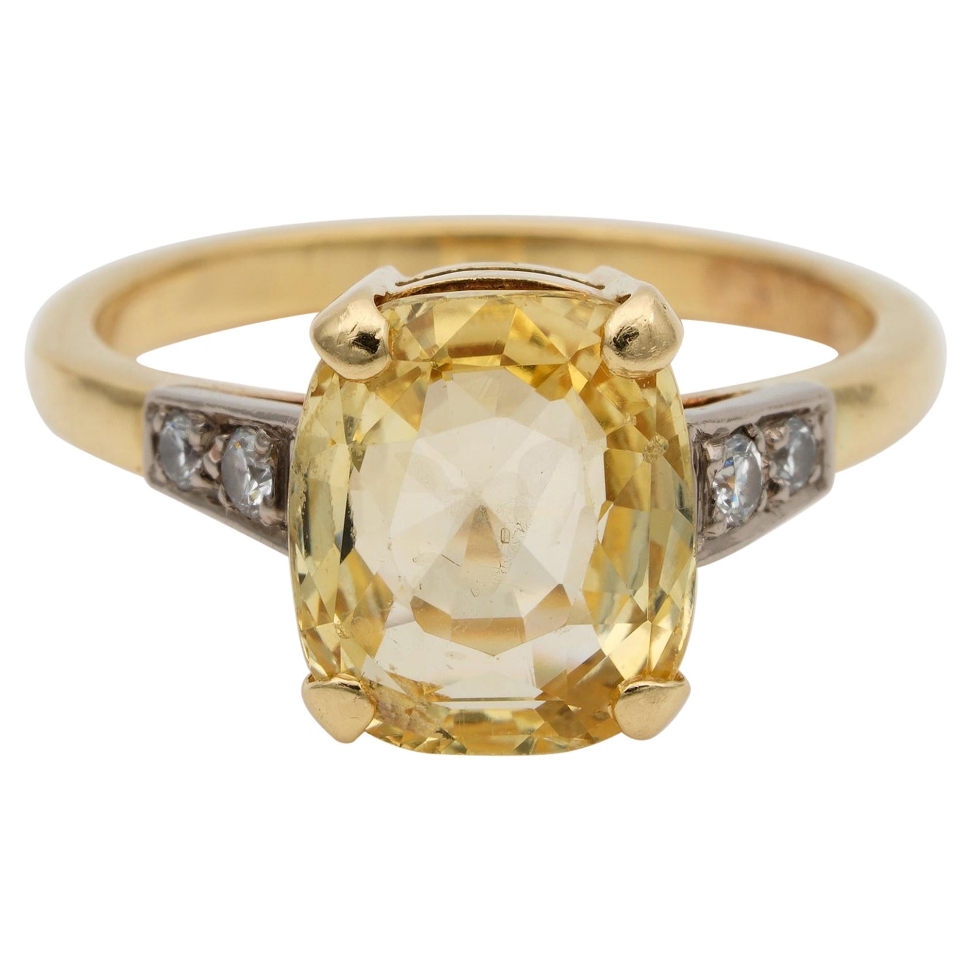 Art Deco 4.15 Carat Natural No Heat Yellow Sapphire Diamond Solitaire Ring For Sale