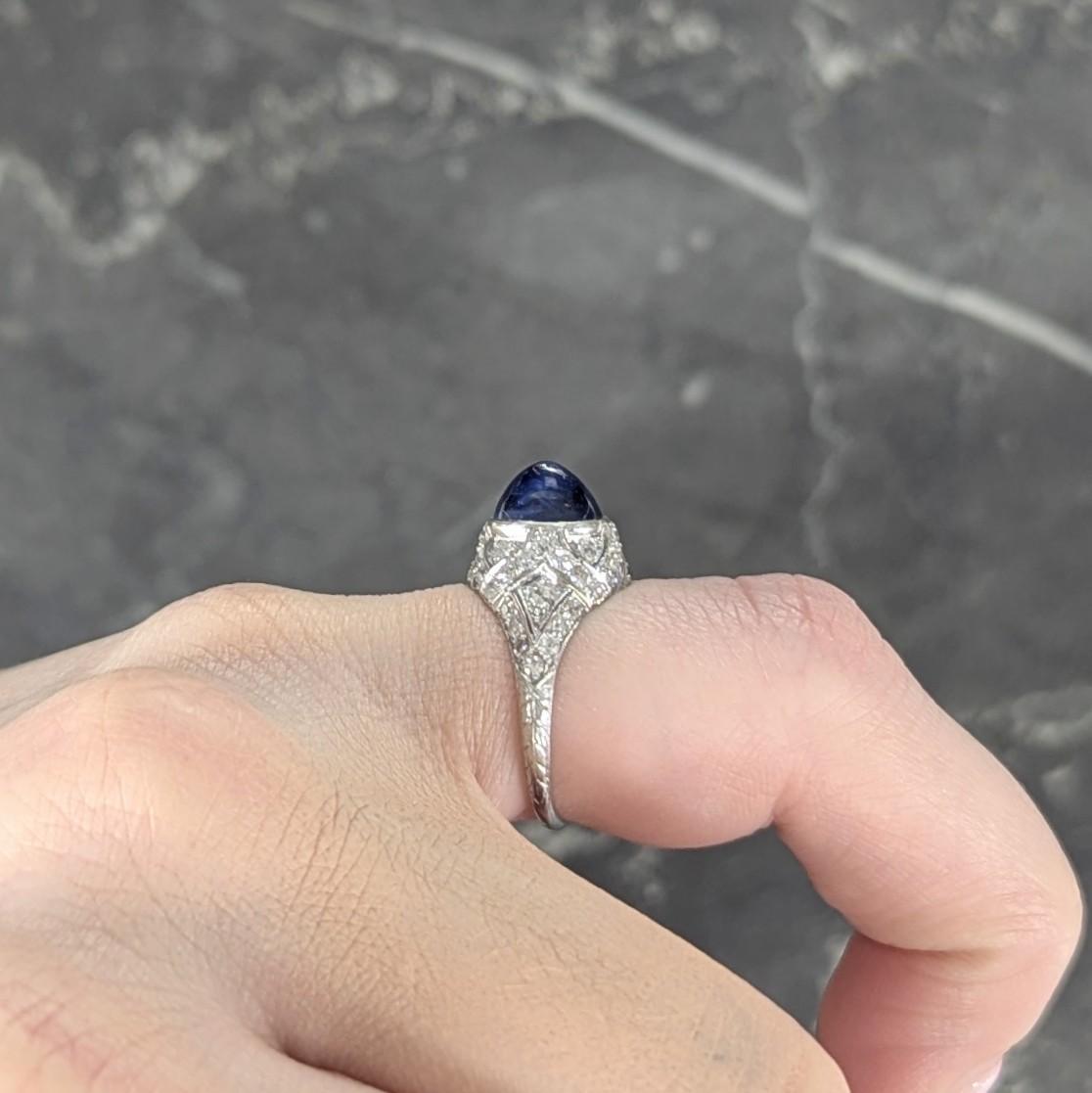 Art Deco 4.20 CTW Bullet Cabochon Sapphire Diamond Platinum Vintage Bombé Ring For Sale 3