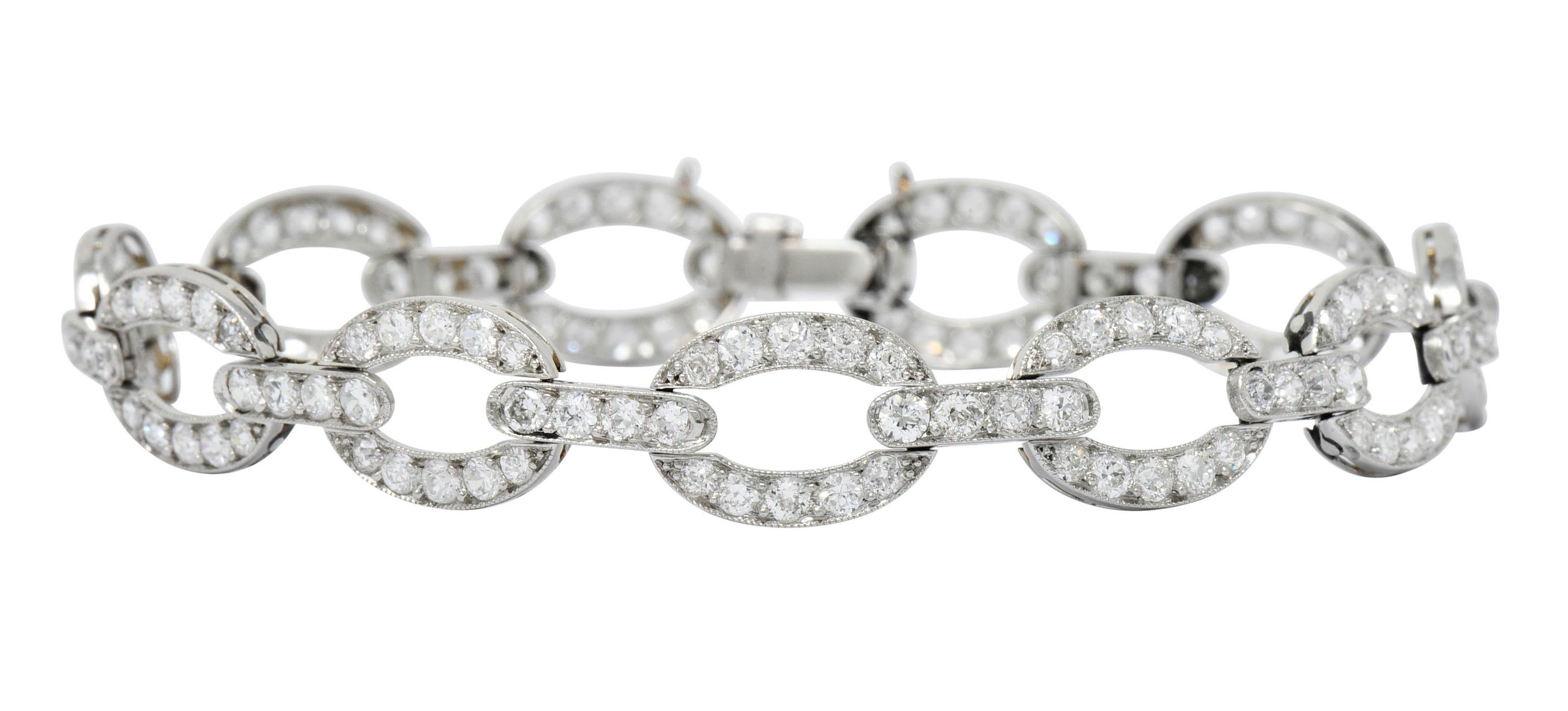 Round Cut Art Deco 4.25 Carat Diamond Platinum Oval Link Bracelet