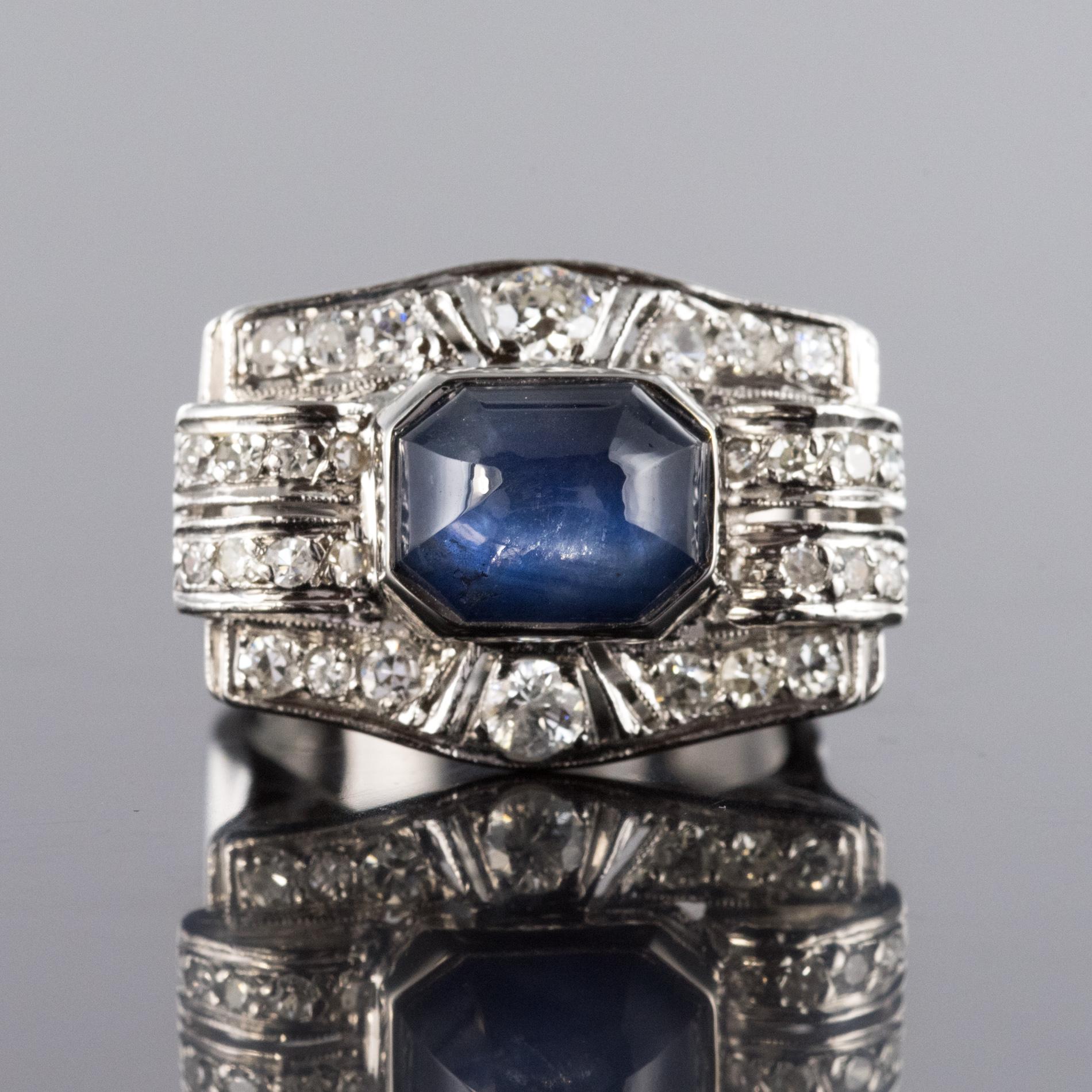Art Deco 4.30 Carat Cabochon Sapphire Diamonds Platinum Ring In Good Condition In Poitiers, FR
