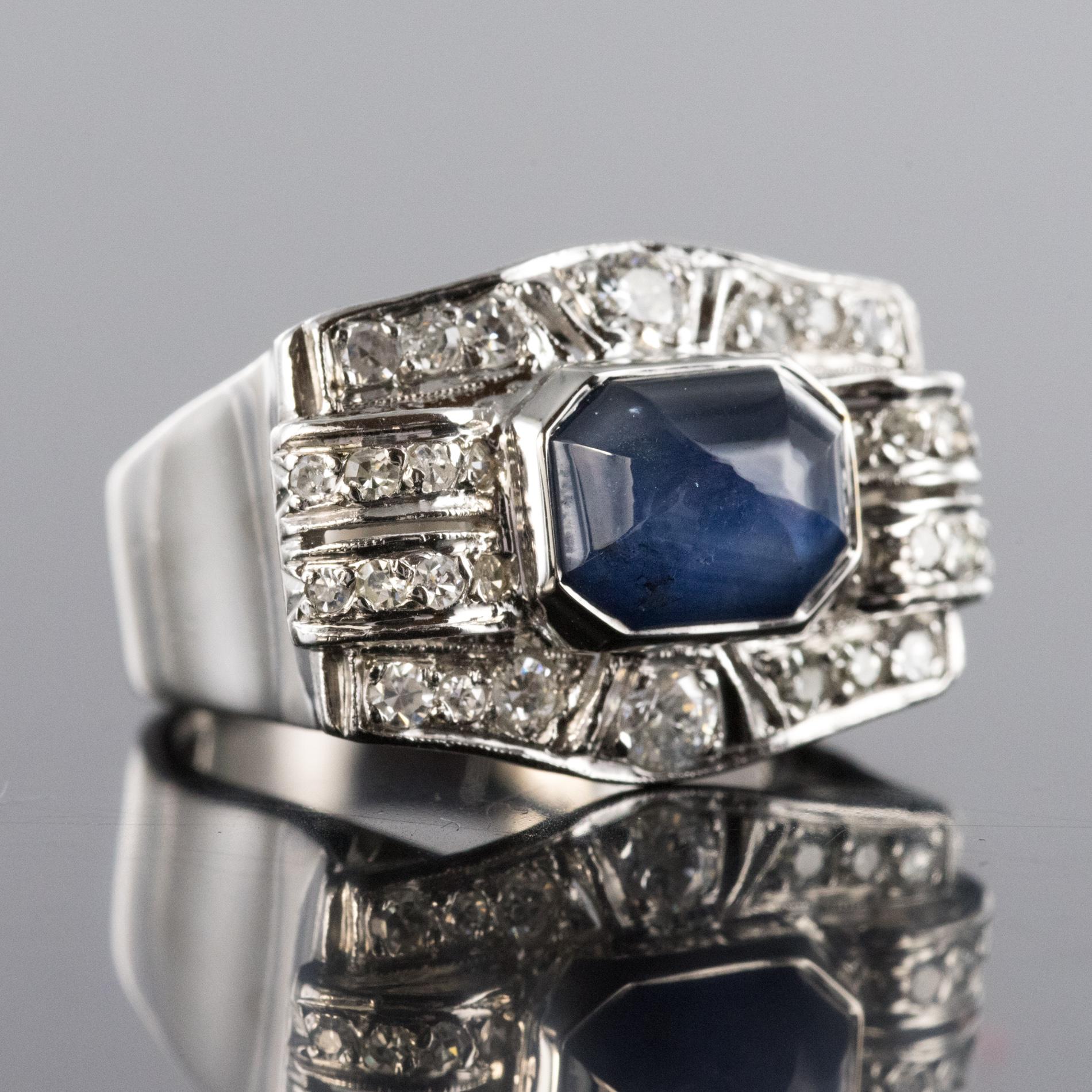 Women's Art Deco 4.30 Carat Cabochon Sapphire Diamonds Platinum Ring