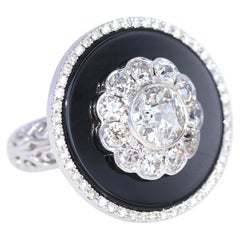 Art Deco 4,35 Karat Diamanten Onyx Ring Weißgold zertifiziert, 1930