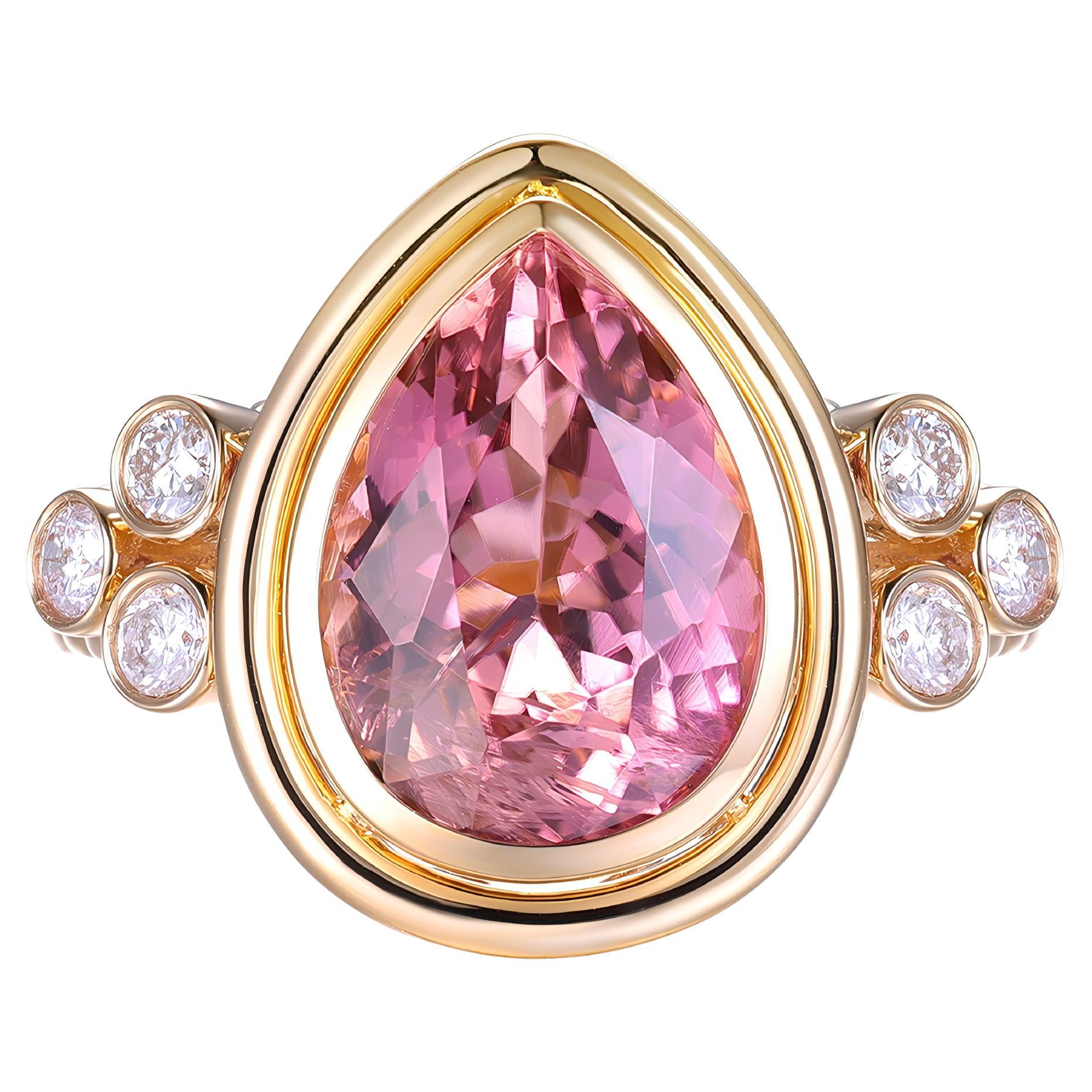 Anillo Art Déco de Diamantes Turmalina Rosa de 4,37 Quilates en Oro Amarillo de 18 Kilates