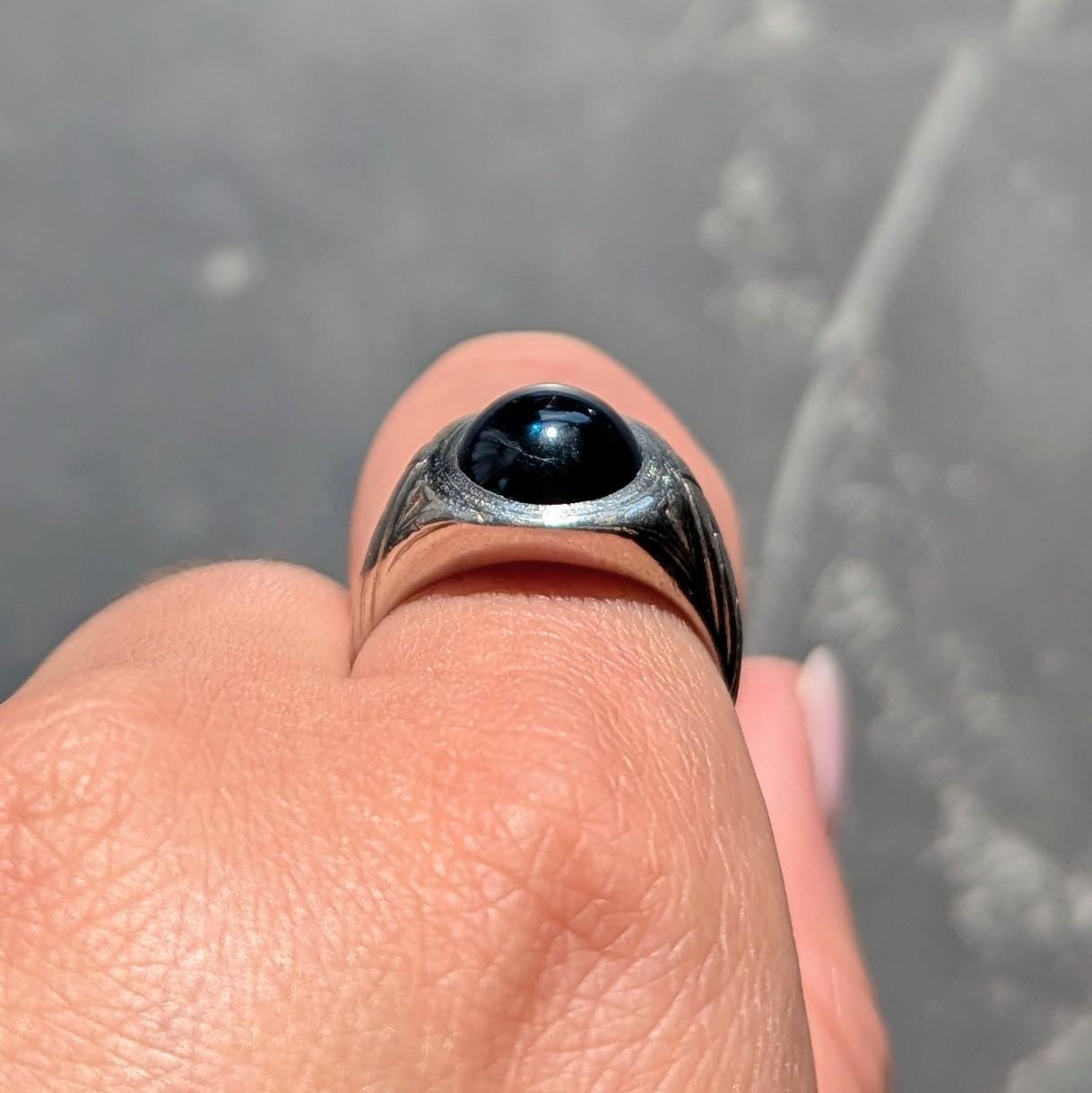 Art of Vintage 4.37 CTW Sapphire Cabochon Platinum Vintage Streamline Unisex Ring en vente 1