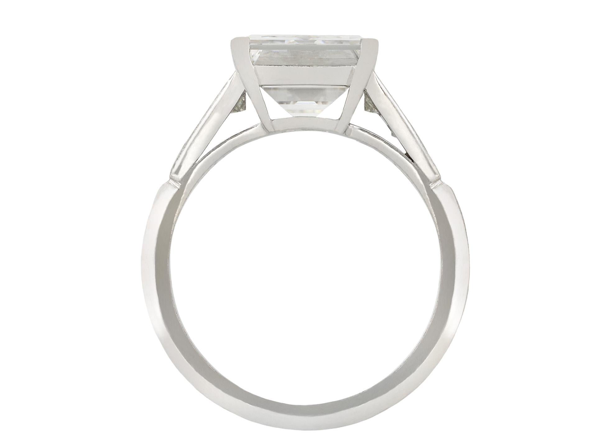 Emerald Cut Art Deco 4.38 Carat Step-Cut Diamond Flanked Solitaire Ring, circa 1930 For Sale