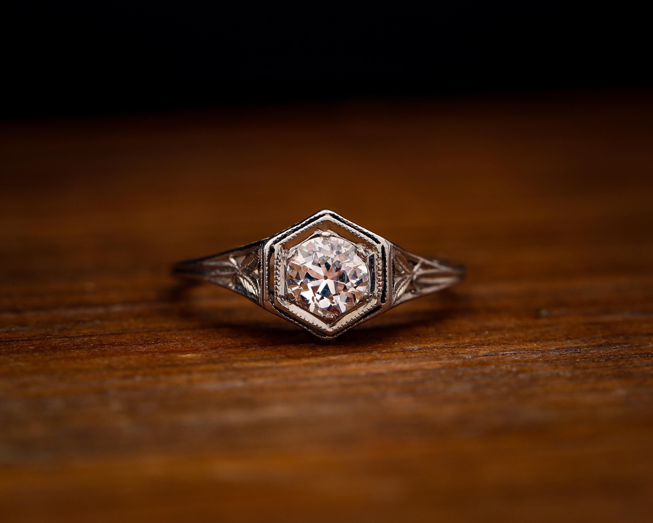 Art Deco .45 Carat Old European Cut Diamond Platinum Engagement Ring In Good Condition In Addison, TX