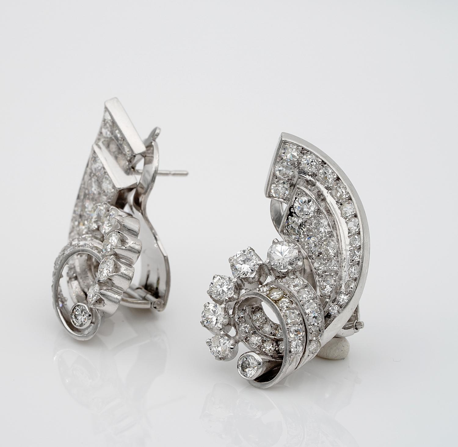 Art Deco 4.50 Ct Diamond Cornucopia Platinum Earrings In Good Condition For Sale In Napoli, IT