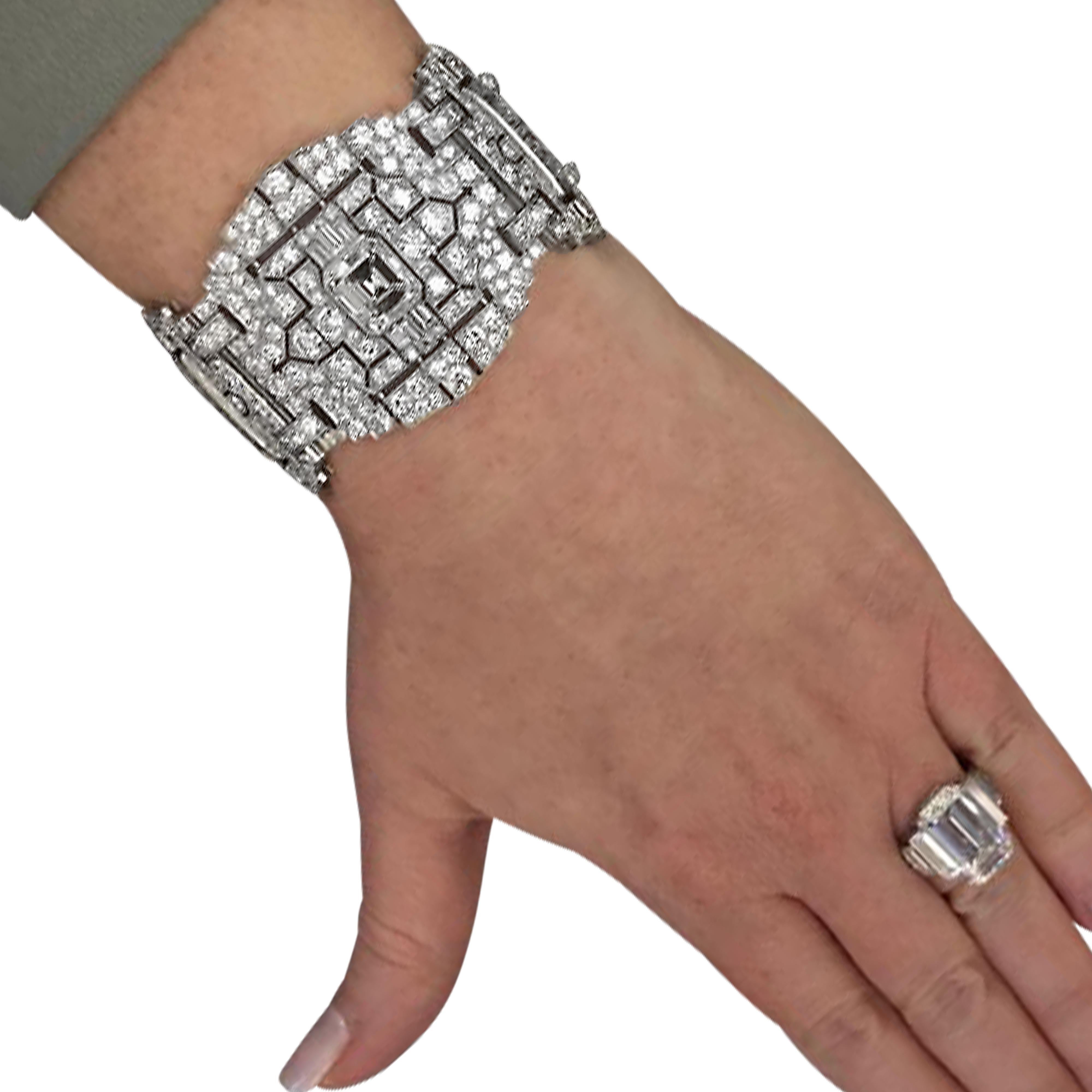 Art Deco 47 Carat Diamond Bracelet 1