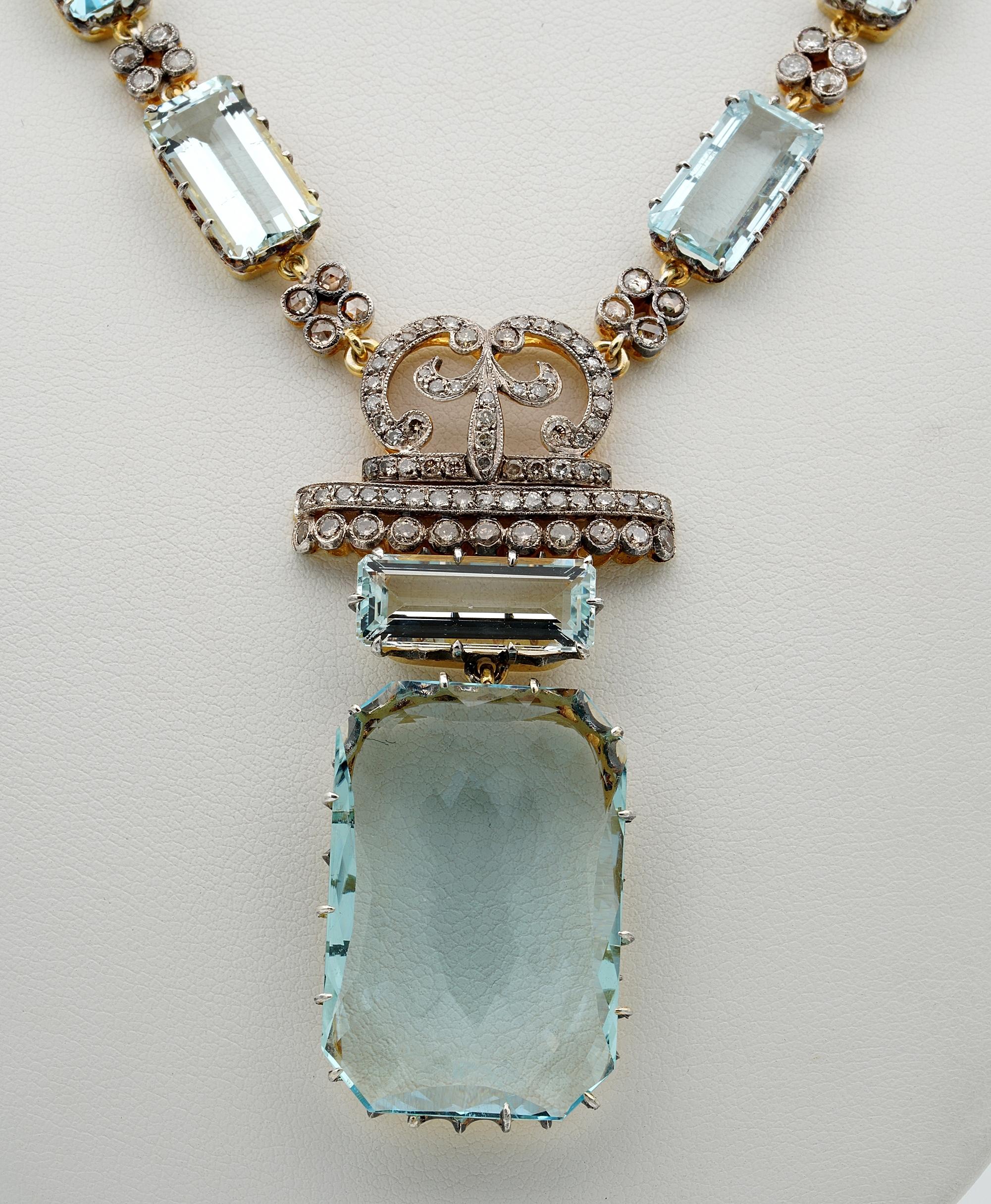 Emerald Cut Art Deco 48.83 Ct Aquamarine 4.25 Ct Diamond Rare 18 Kt /Plat Necklace For Sale