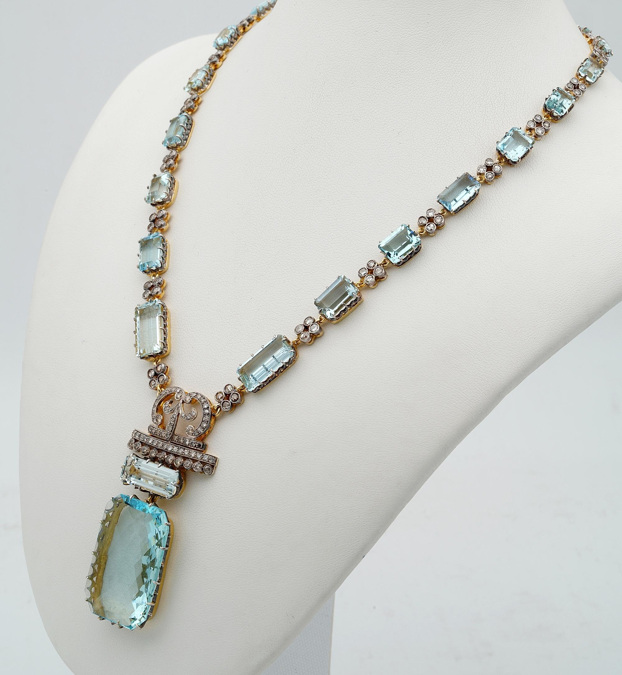 Art Deco 48.83 Ct Aquamarine 4.25 Ct Diamond Rare 18 Kt /Plat Necklace For Sale 2