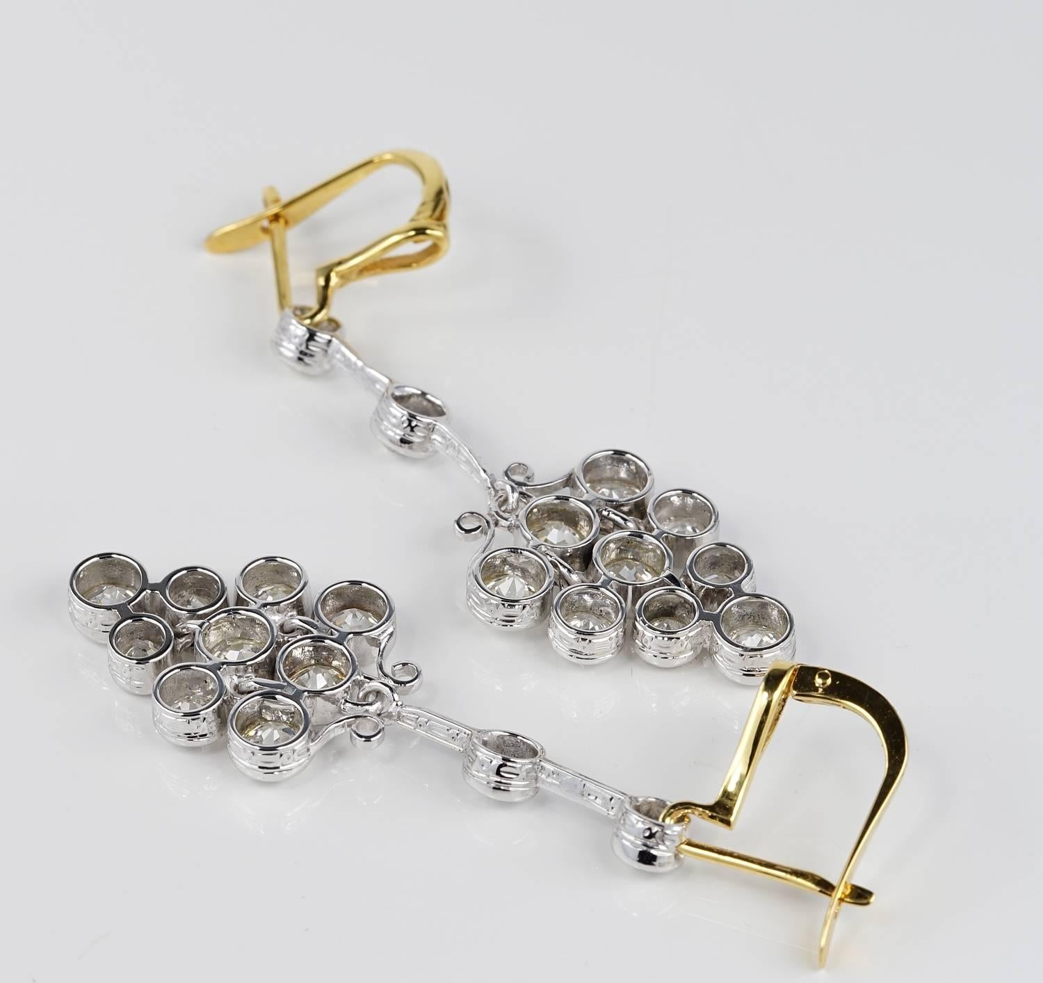 Art Deco 4.90 Carat Old Mine Diamonds Platinum Earrings In Good Condition In Napoli, IT