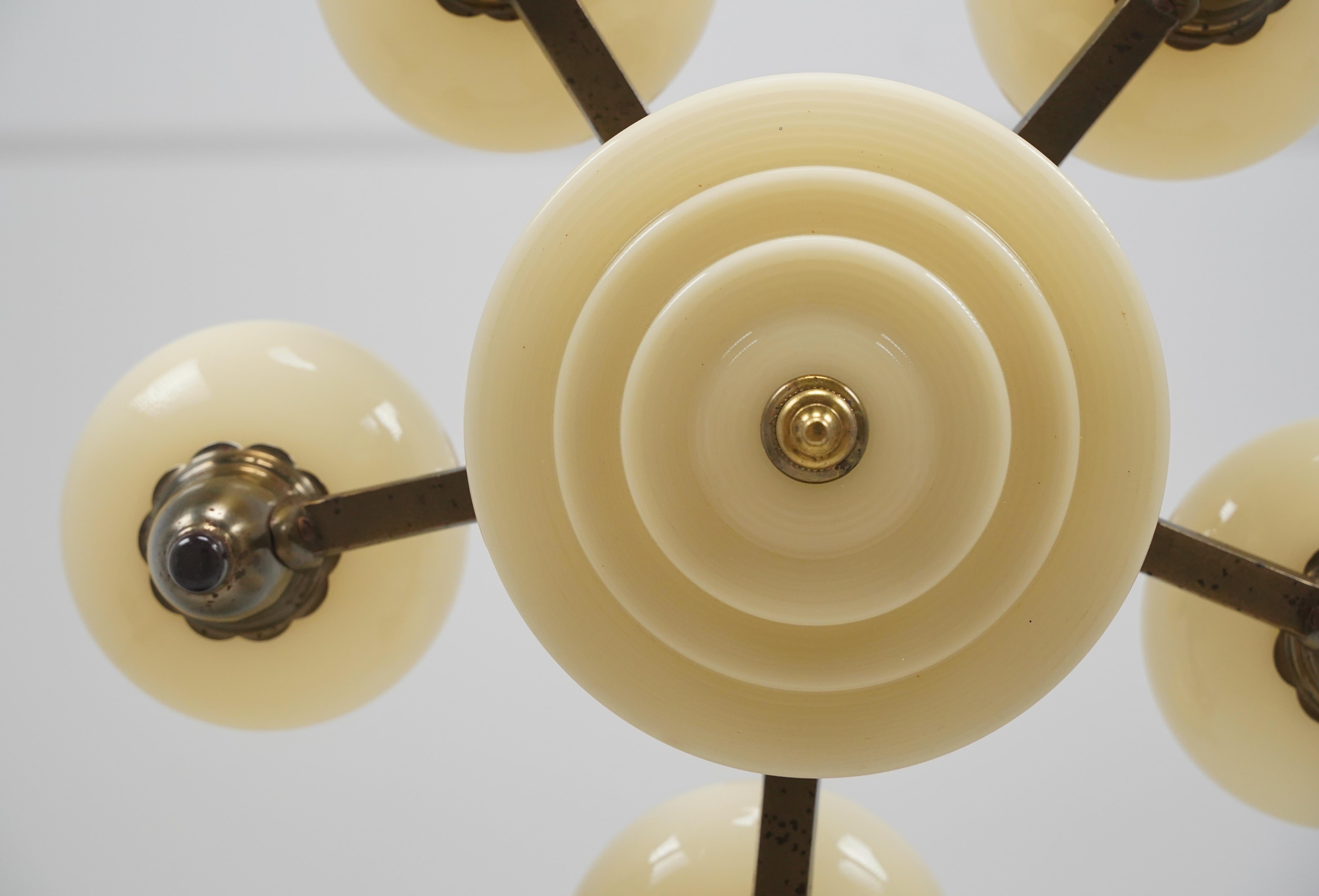 Art Deco 5 Arm Chandelier For Sale 7