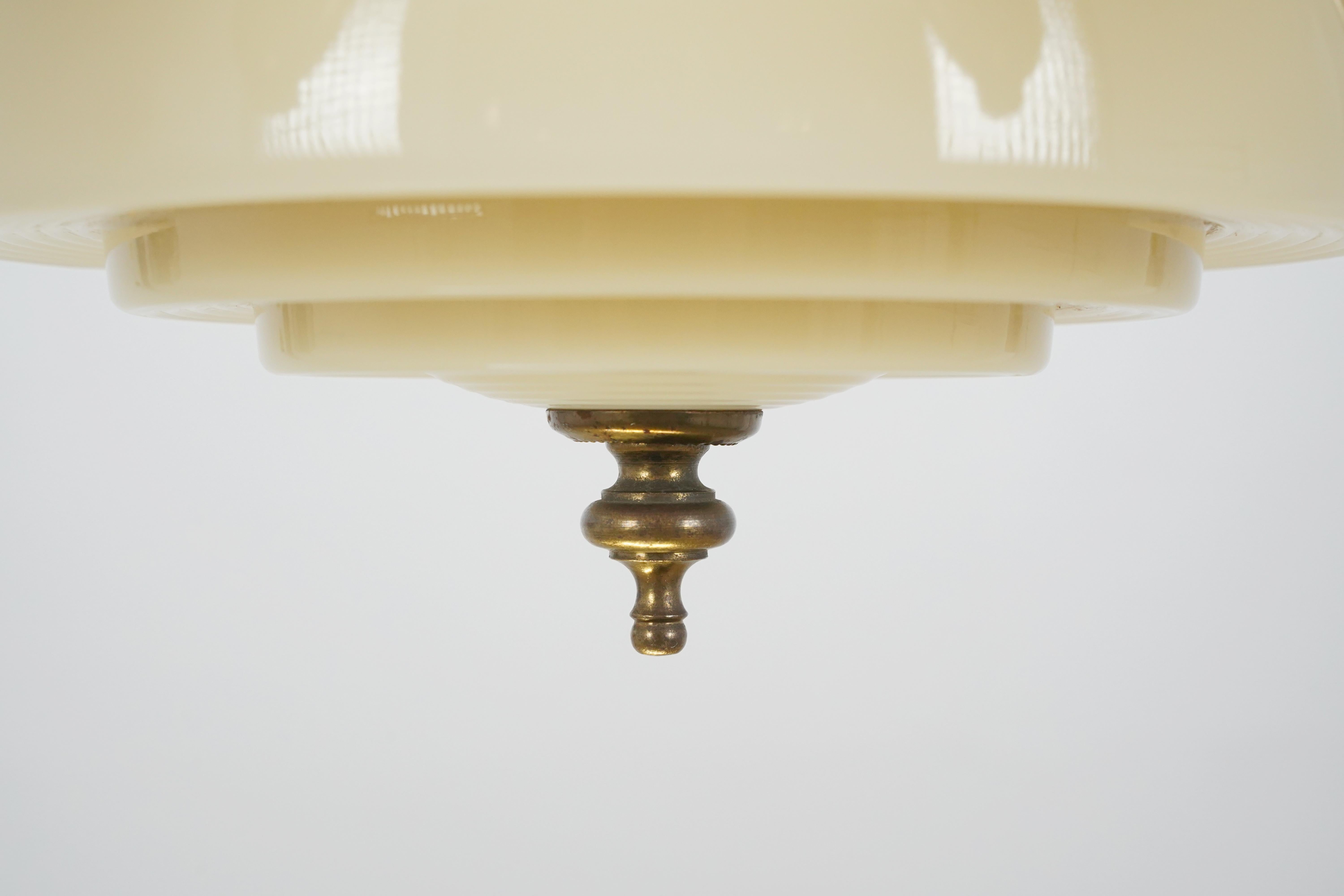 Art Deco 5 Arm Chandelier For Sale 1