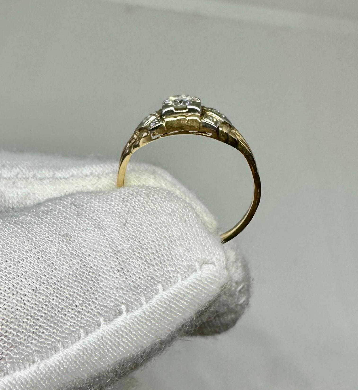 Anillo Art Decó de compromiso de boda con diamantes de 0,5 quilates y oro amarillo blanco de 14 quilates en venta 7