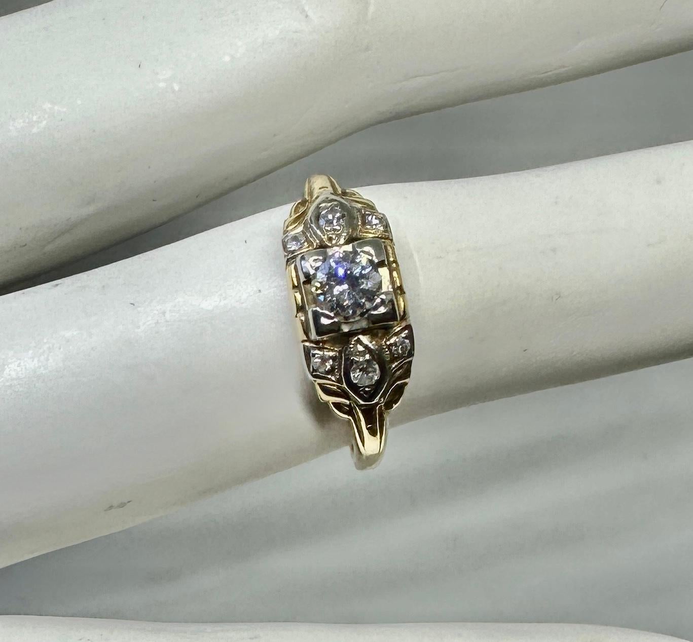 Anillo Art Decó de compromiso de boda con diamantes de 0,5 quilates y oro amarillo blanco de 14 quilates en venta 4