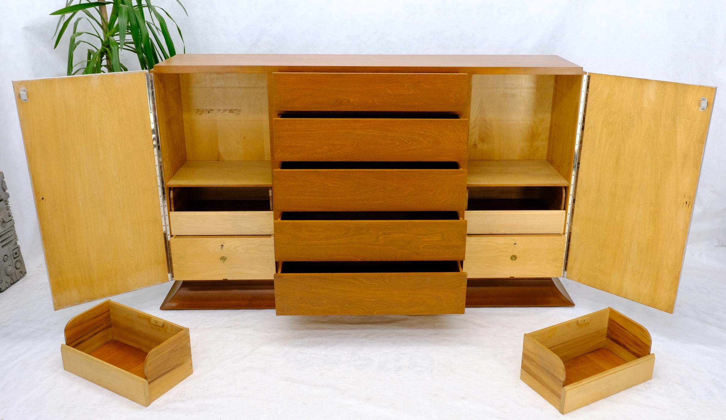Art Deco 5 Drawers w/ 2 Secret Drawers 2 Leather Diamond Doors Compartment In Excellent Condition For Sale In Rockaway, NJ