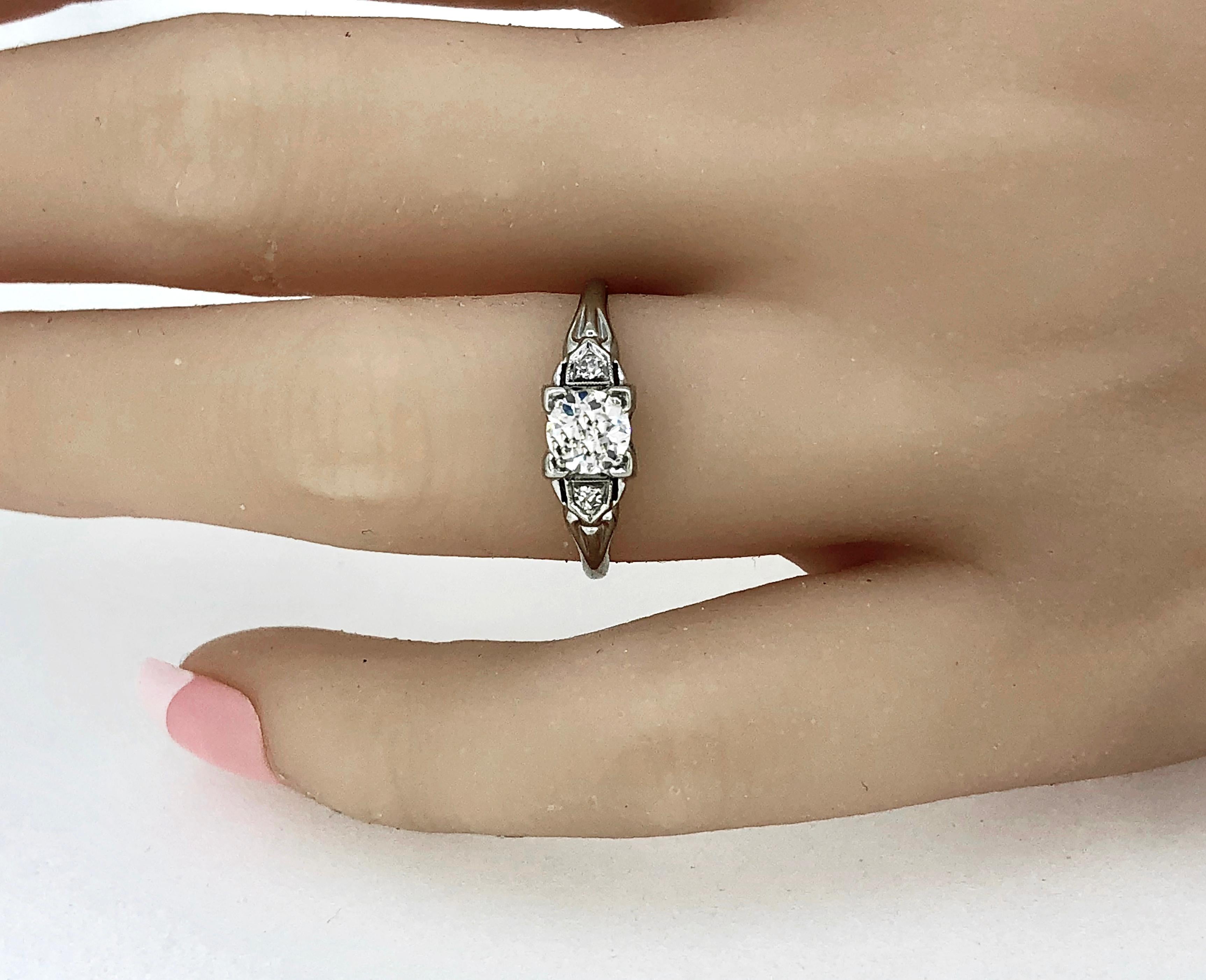 Art Deco .50 Carat Diamond Antique Engagement Ring 18 Karat White Gold In Excellent Condition In Tampa, FL
