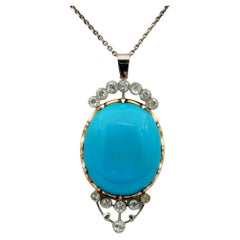 Grand pendentif Art déco en diamants et turquoise naturelle de 50,00 carats