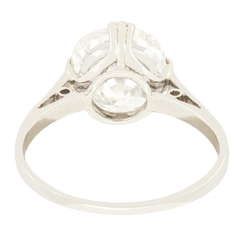 Taglio cuscino antico Anello solitario con diamante da 5,00 carati, Art Deco, 1920 ca. in vendita
