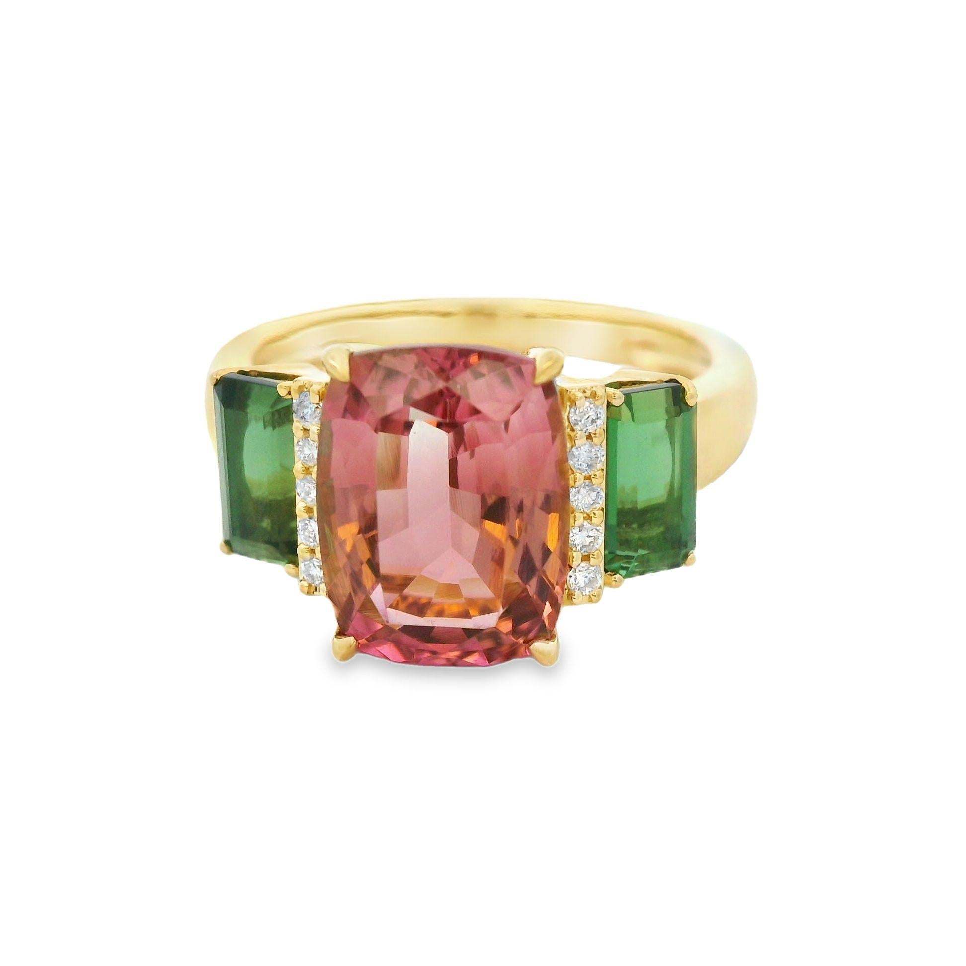 Anillo de diamantes de turmalina verde＆rosa＆de 5,05 quilates Art Déco en oro amarillo de 18 quilates en venta 2