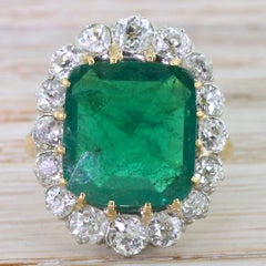 Art Deco 5.08 Carat Colombian Emerald & Old Cut Diamond Cluster Ring, circa 1935