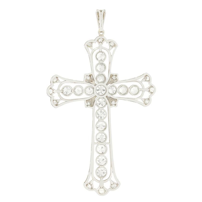 Taille vieille Europe Pendentif croix en diamant Art Deco 5.40ct, c.1920s en vente